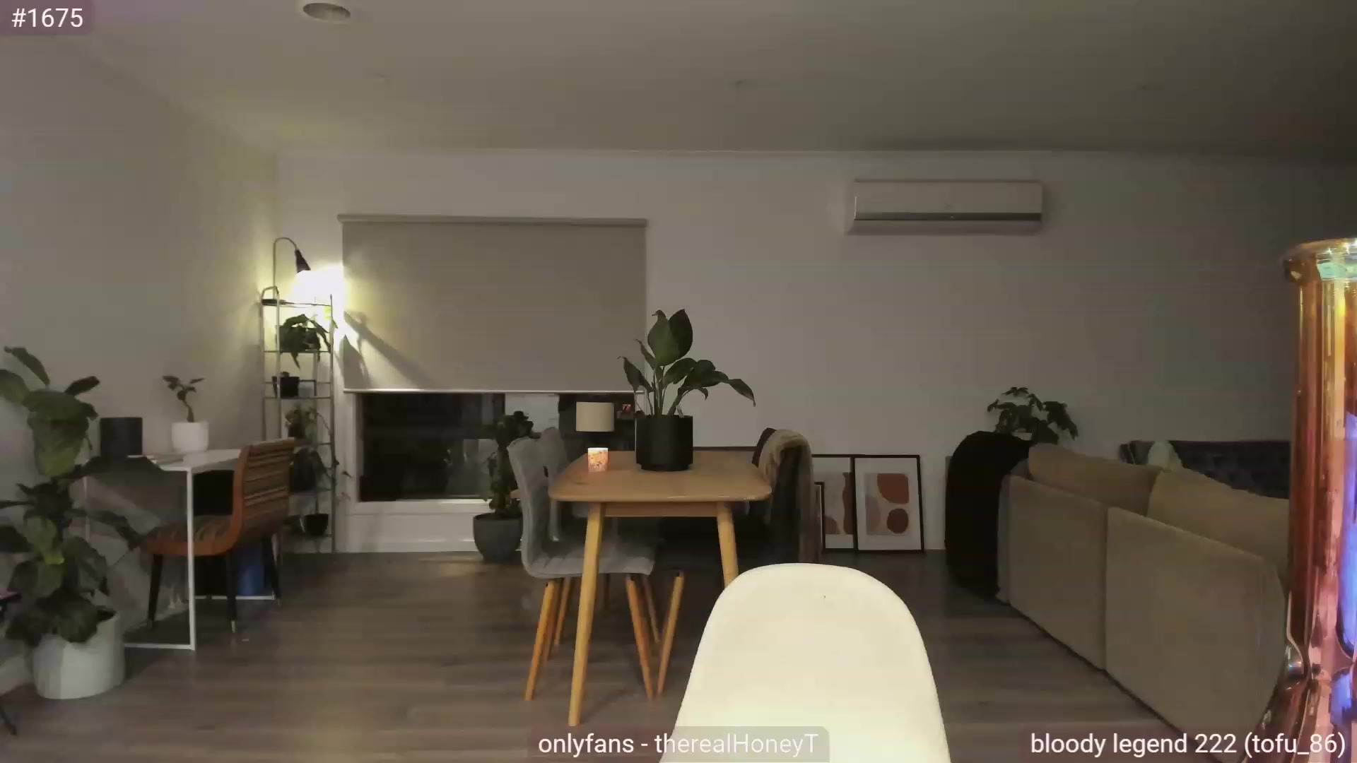 Gallery image thumbnail from HoneyTits_'s myfreecams stream on, 05/26/2023, 10:14 image 6 of 20