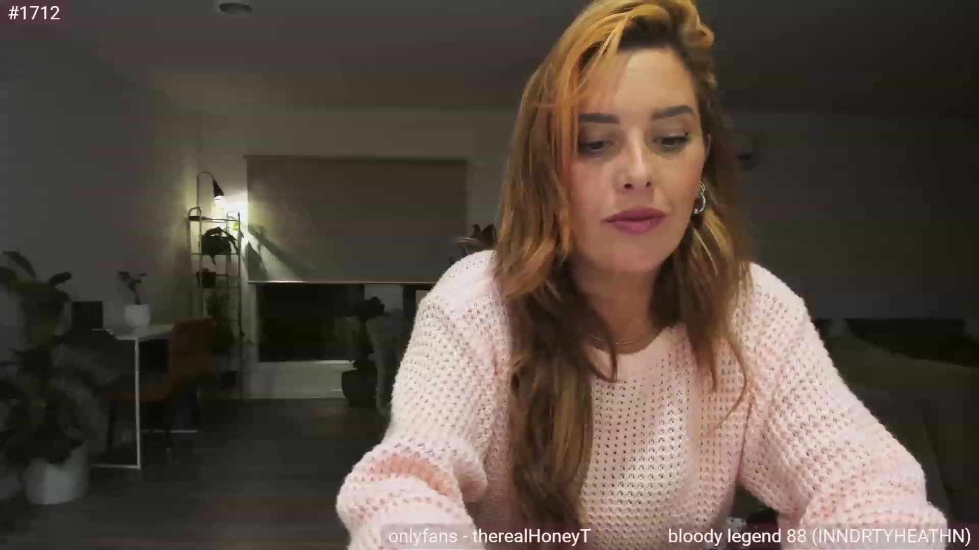 Gallery image thumbnail from HoneyTits_'s myfreecams stream on, 05/26/2023, 10:14 image 5 of 20