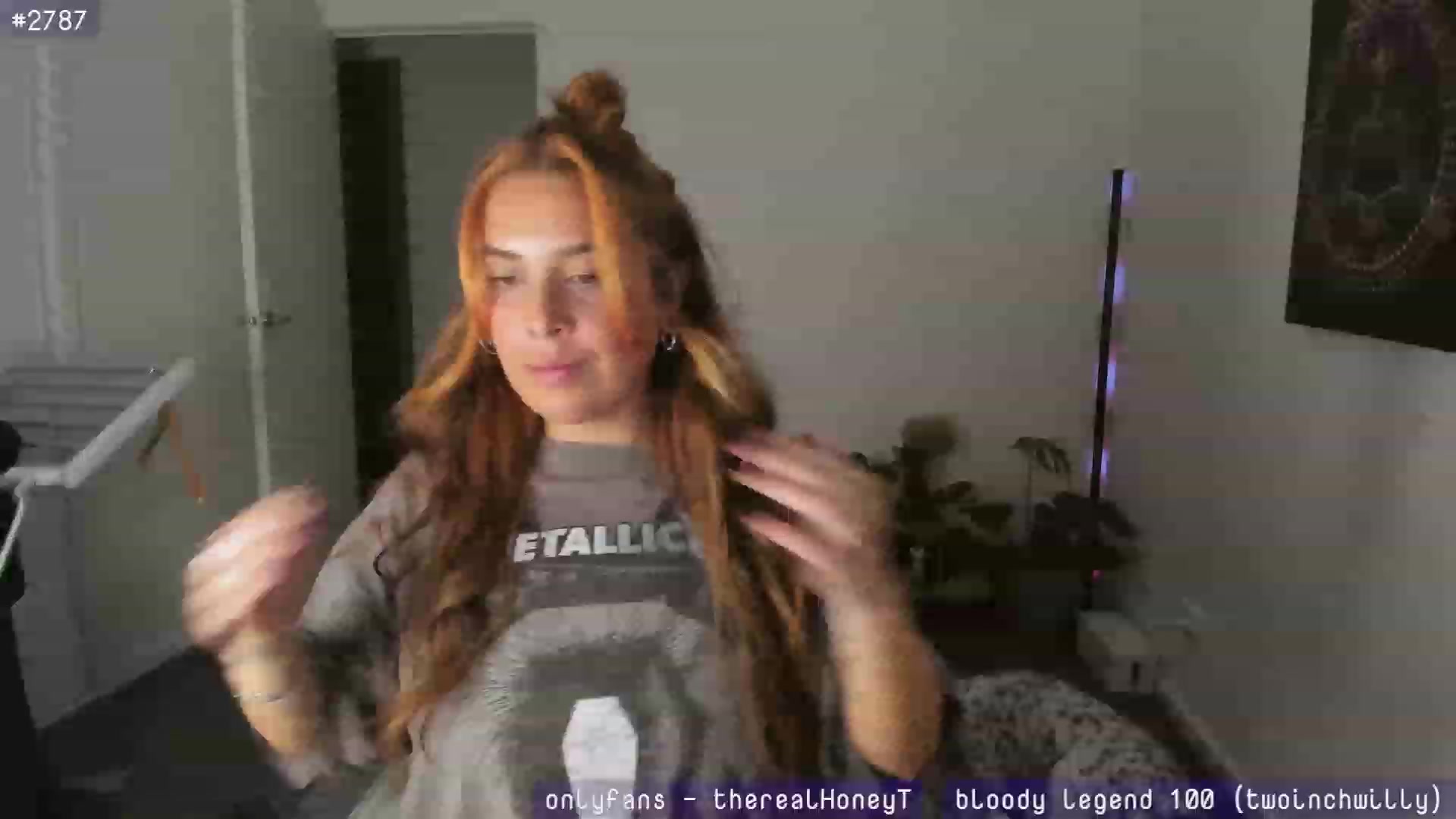 Gallery image thumbnail from HoneyTits_'s myfreecams stream on, 06/02/2023, 08:18 image 19 of 20