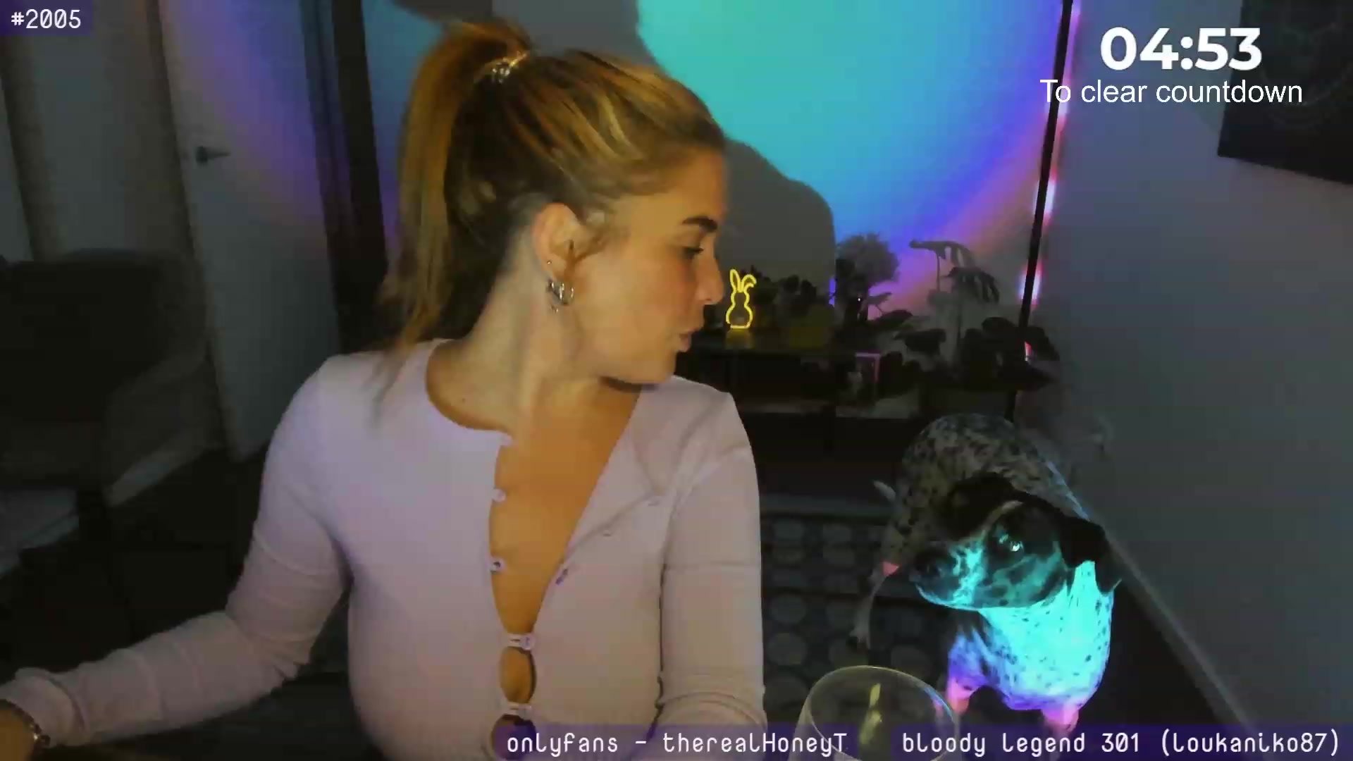 Gallery image thumbnail from HoneyTits_'s myfreecams stream on, 06/03/2023, 09:55 image 14 of 20