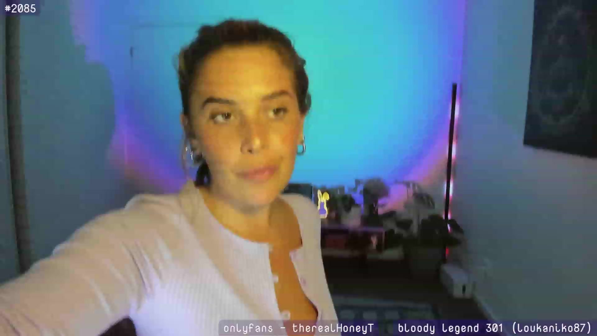 Gallery image thumbnail from HoneyTits_'s myfreecams stream on, 06/03/2023, 09:55 image 10 of 20