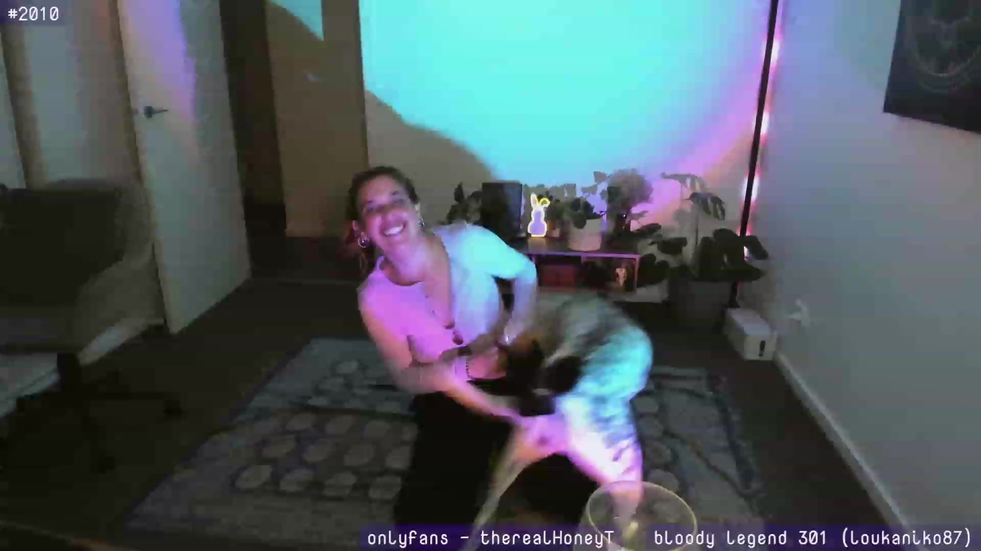 Gallery image thumbnail from HoneyTits_'s myfreecams stream on, 06/03/2023, 09:55 image 13 of 20