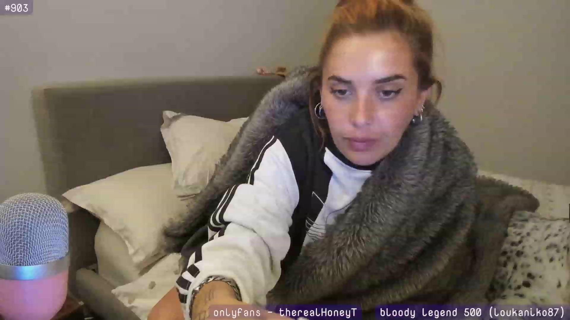 Gallery image thumbnail from HoneyTits_'s myfreecams stream on, 06/04/2023, 10:12 image 10 of 20