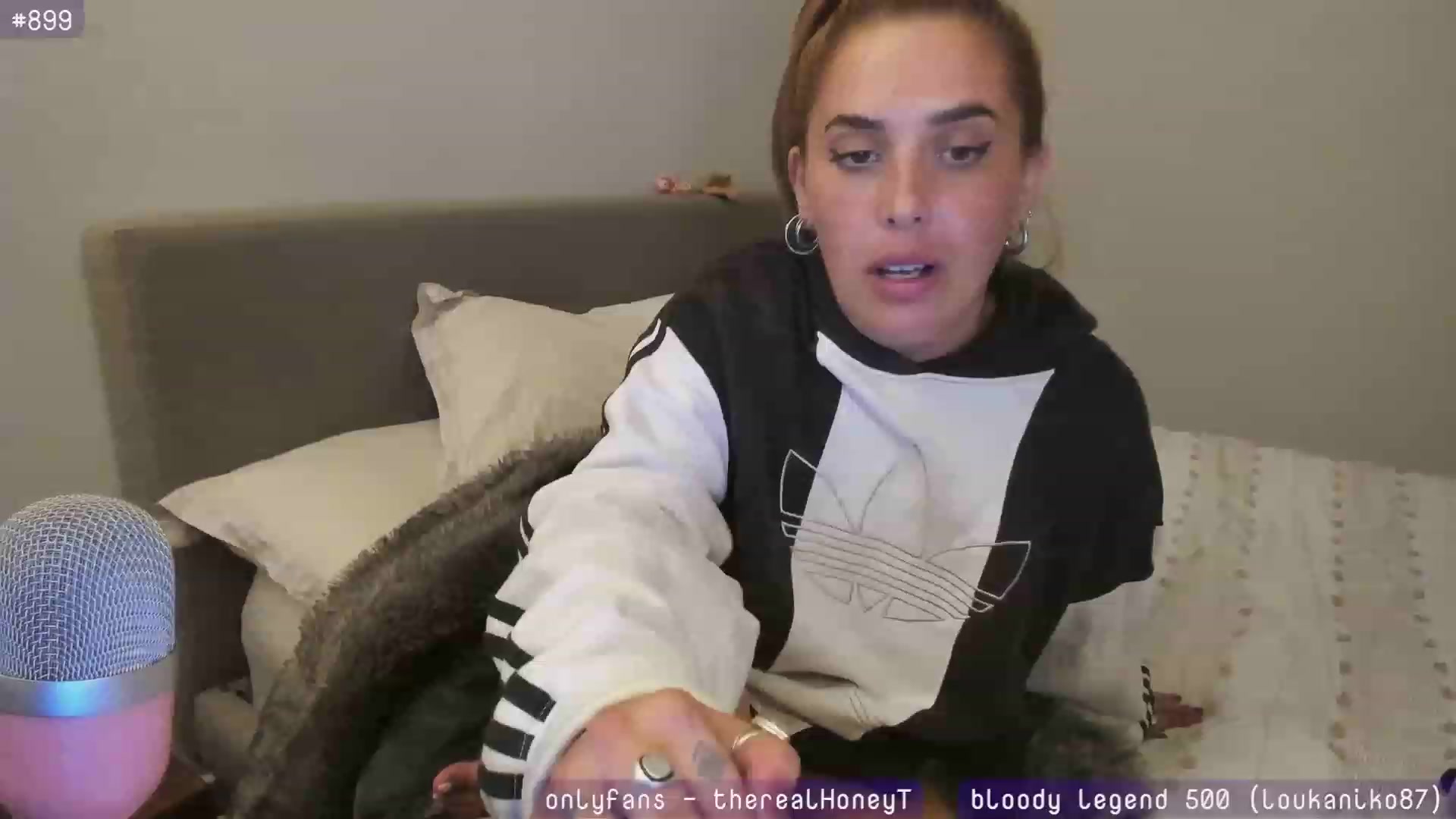 Gallery image thumbnail from HoneyTits_'s myfreecams stream on, 06/04/2023, 11:04 image 1 of 20