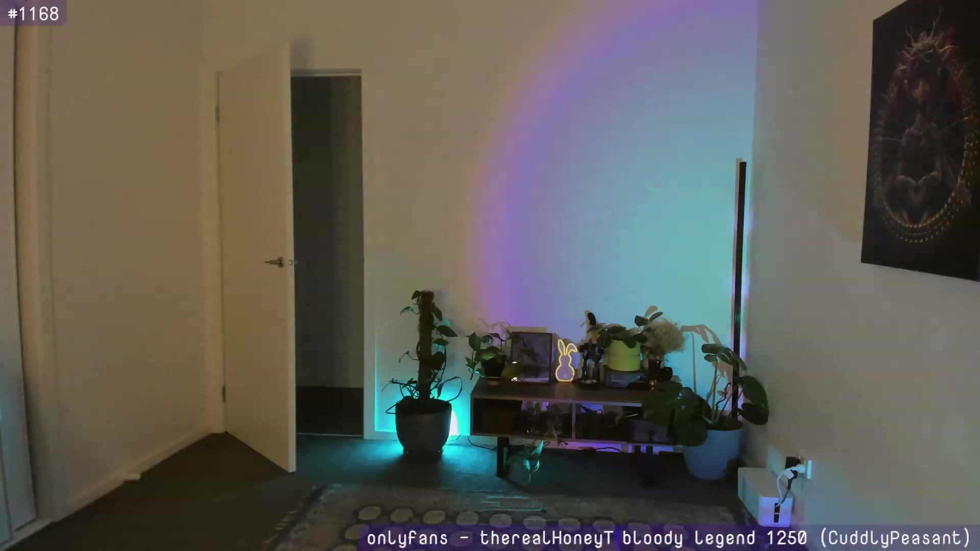 Gallery image thumbnail from HoneyTits_'s myfreecams stream on, 06/10/2023, 09:37 image 3 of 20
