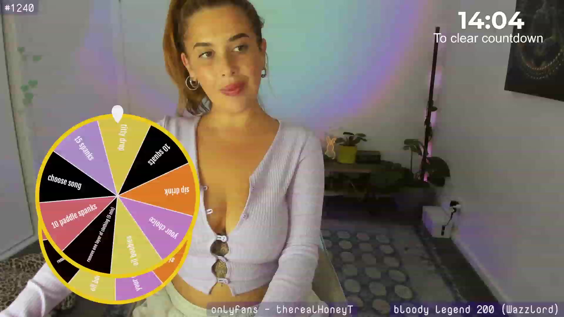 Gallery image thumbnail from HoneyTits_'s myfreecams stream on, 06/13/2023, 11:08 image 16 of 20