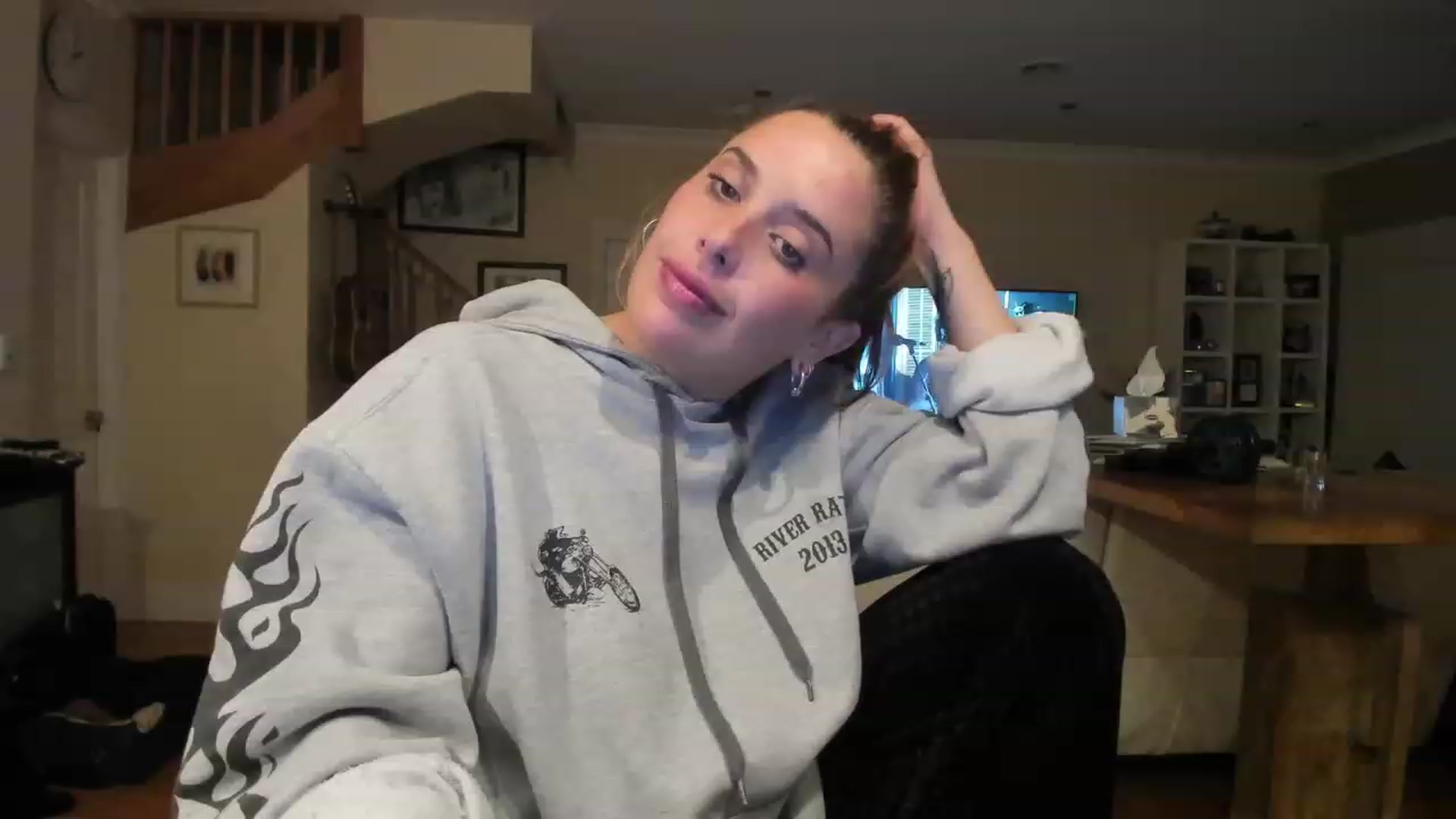 Gallery image thumbnail from HoneyTits_'s myfreecams stream on, 06/30/2023, 10:22 image 4 of 20