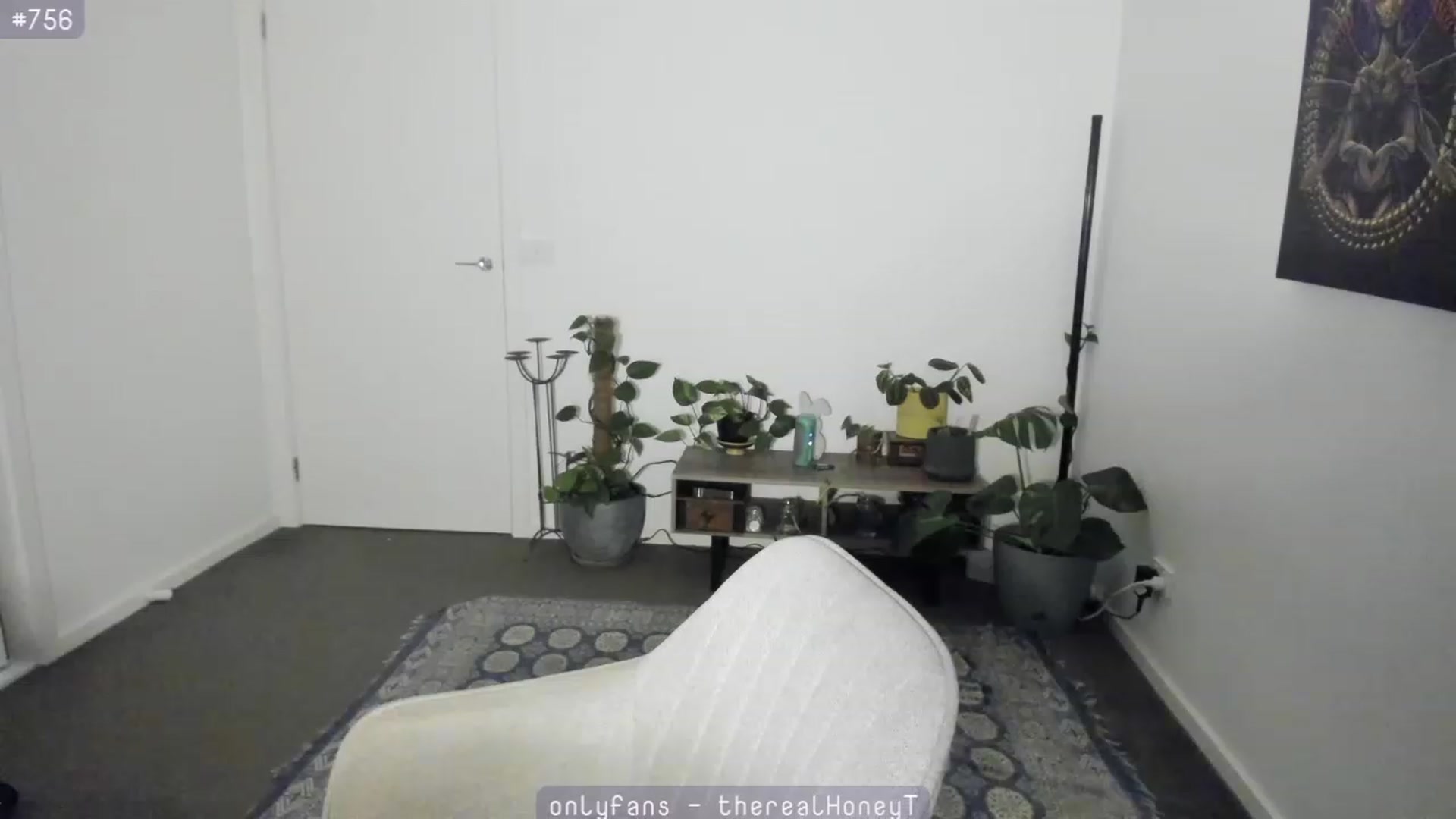 Gallery image thumbnail from HoneyTits_'s myfreecams stream on, 07/18/2023, 08:23 image 12 of 20