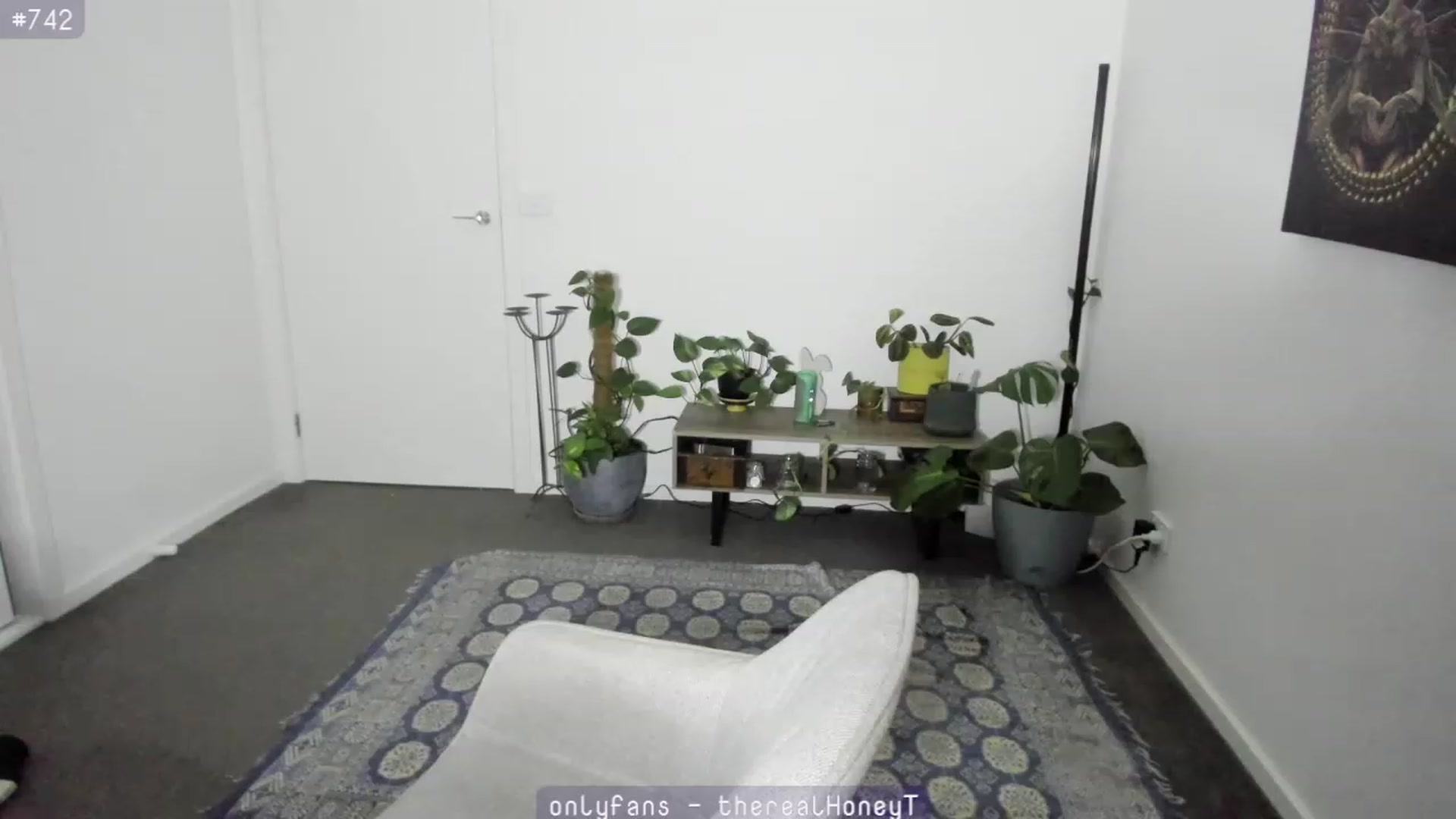 Gallery image thumbnail from HoneyTits_'s myfreecams stream on, 07/18/2023, 11:21 image 9 of 20