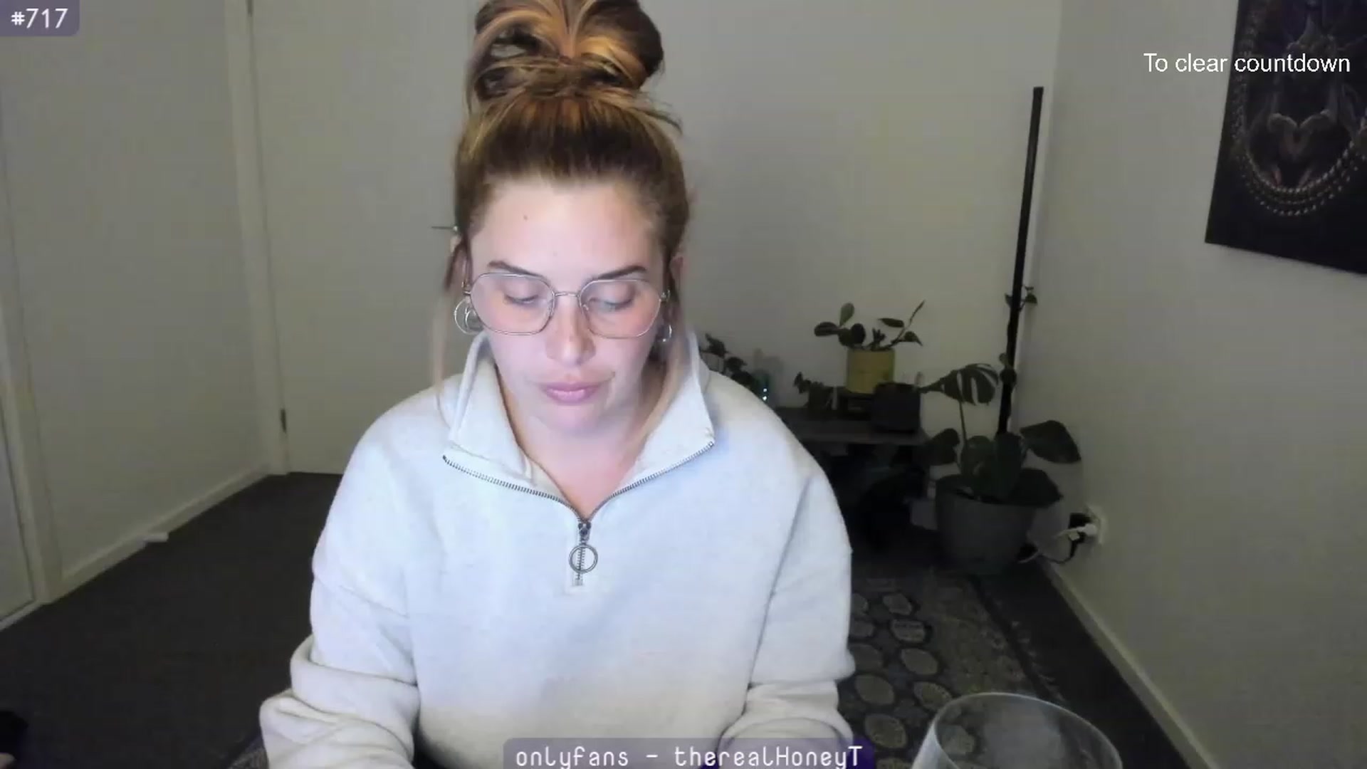 Gallery image thumbnail from HoneyTits_'s myfreecams stream on, 07/18/2023, 12:50 image 6 of 20