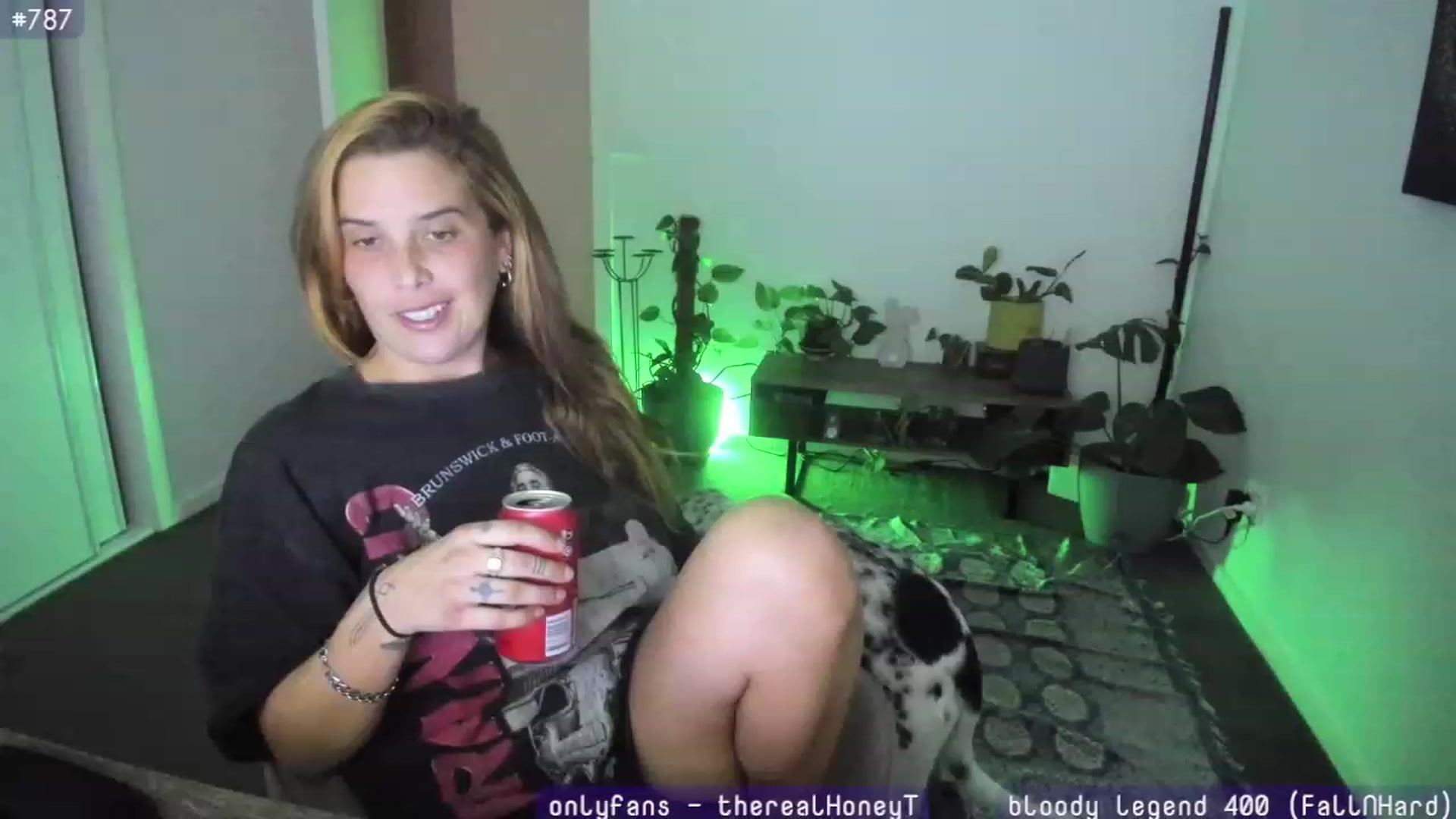 Gallery image thumbnail from HoneyTits_'s myfreecams stream on, 07/22/2023, 14:44 image 8 of 20