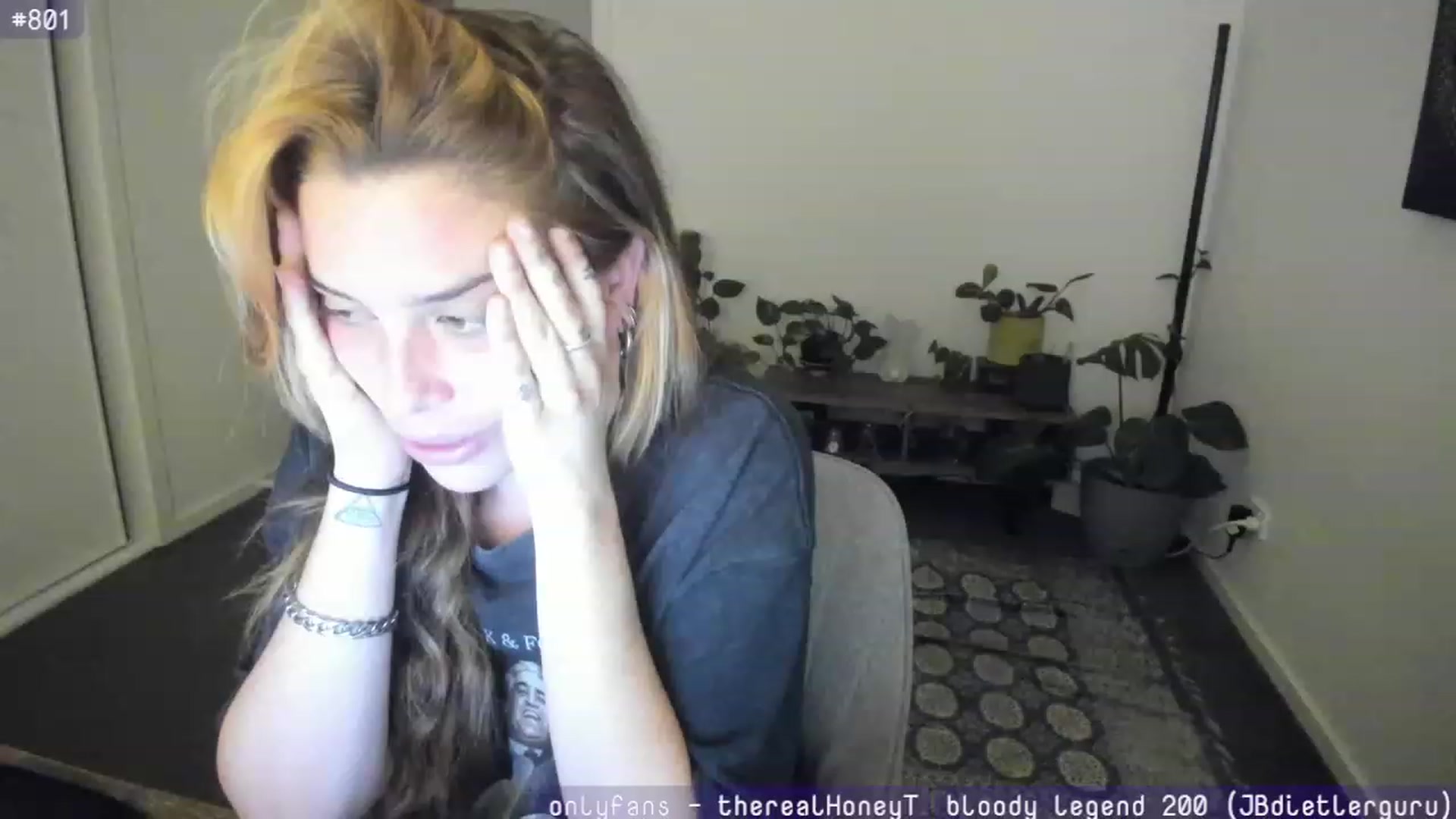 Gallery image thumbnail from HoneyTits_'s myfreecams stream on, 07/22/2023, 14:44 image 4 of 20