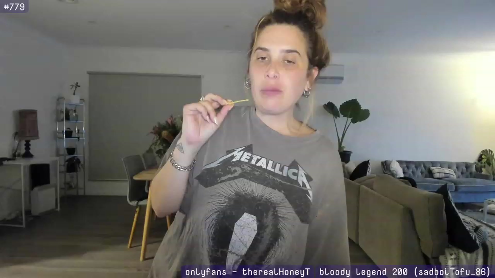 Gallery image thumbnail from HoneyTits_'s myfreecams stream on, 08/10/2023, 09:40 image 18 of 20