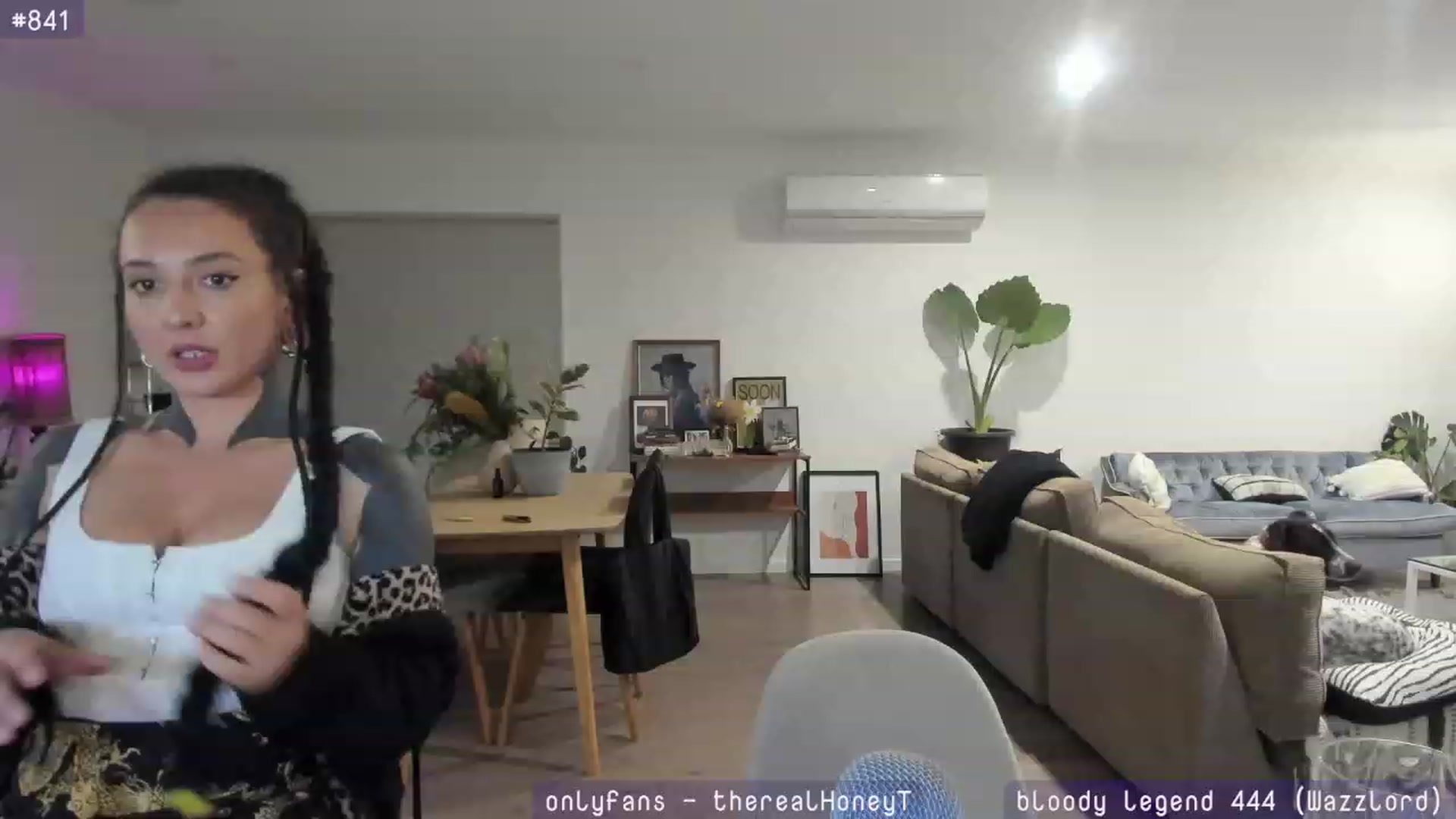 Gallery image thumbnail from HoneyTits_'s myfreecams stream on, 08/11/2023, 10:03 image 16 of 20