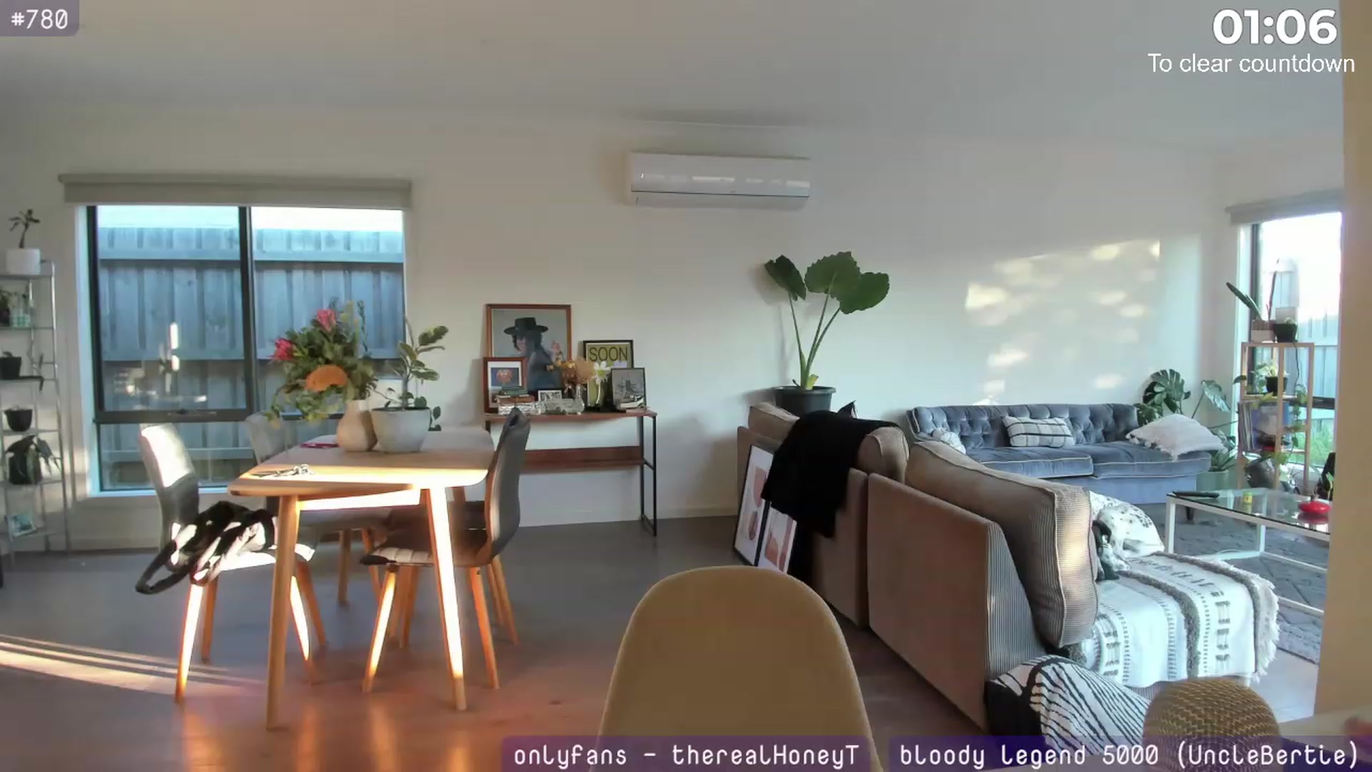 Gallery image thumbnail from HoneyTits_'s myfreecams stream on, 08/14/2023, 08:44 image 1 of 20