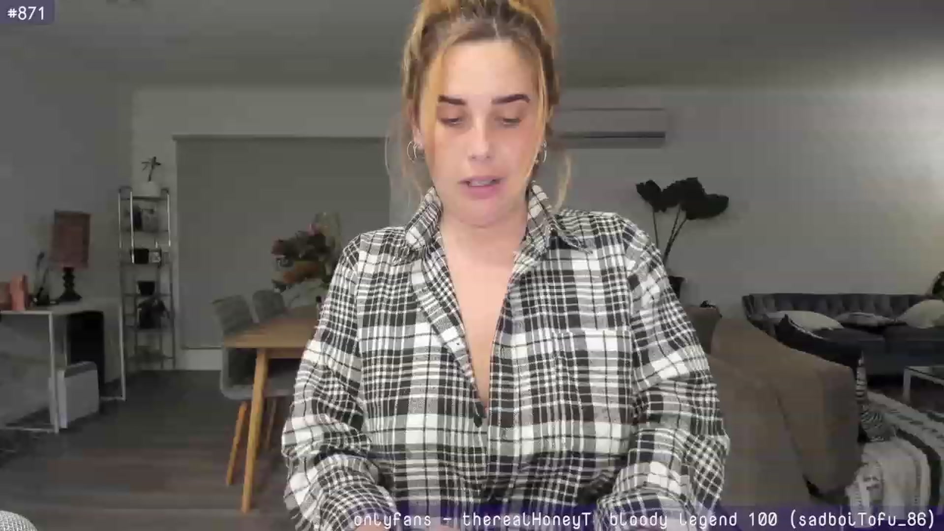 Gallery image thumbnail from HoneyTits_'s myfreecams stream on, 08/17/2023, 11:24 image 1 of 20