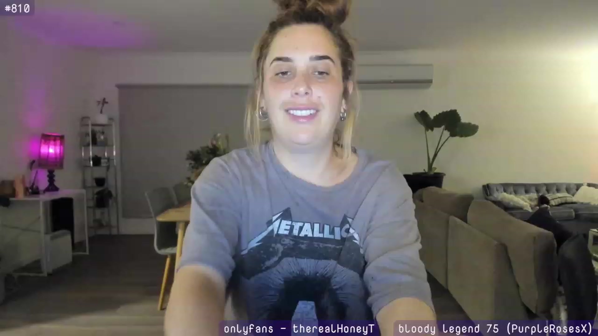 Gallery image thumbnail from HoneyTits_'s myfreecams stream on, 08/19/2023, 10:06 image 16 of 20