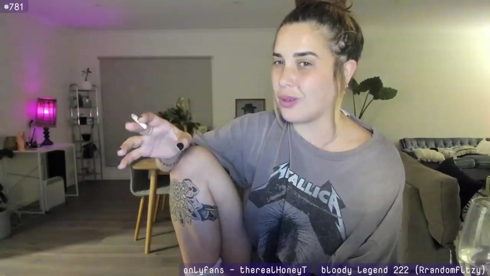 Gallery image thumbnail from HoneyTits_'s myfreecams stream on, 08/19/2023, 12:44 image 12 of 20