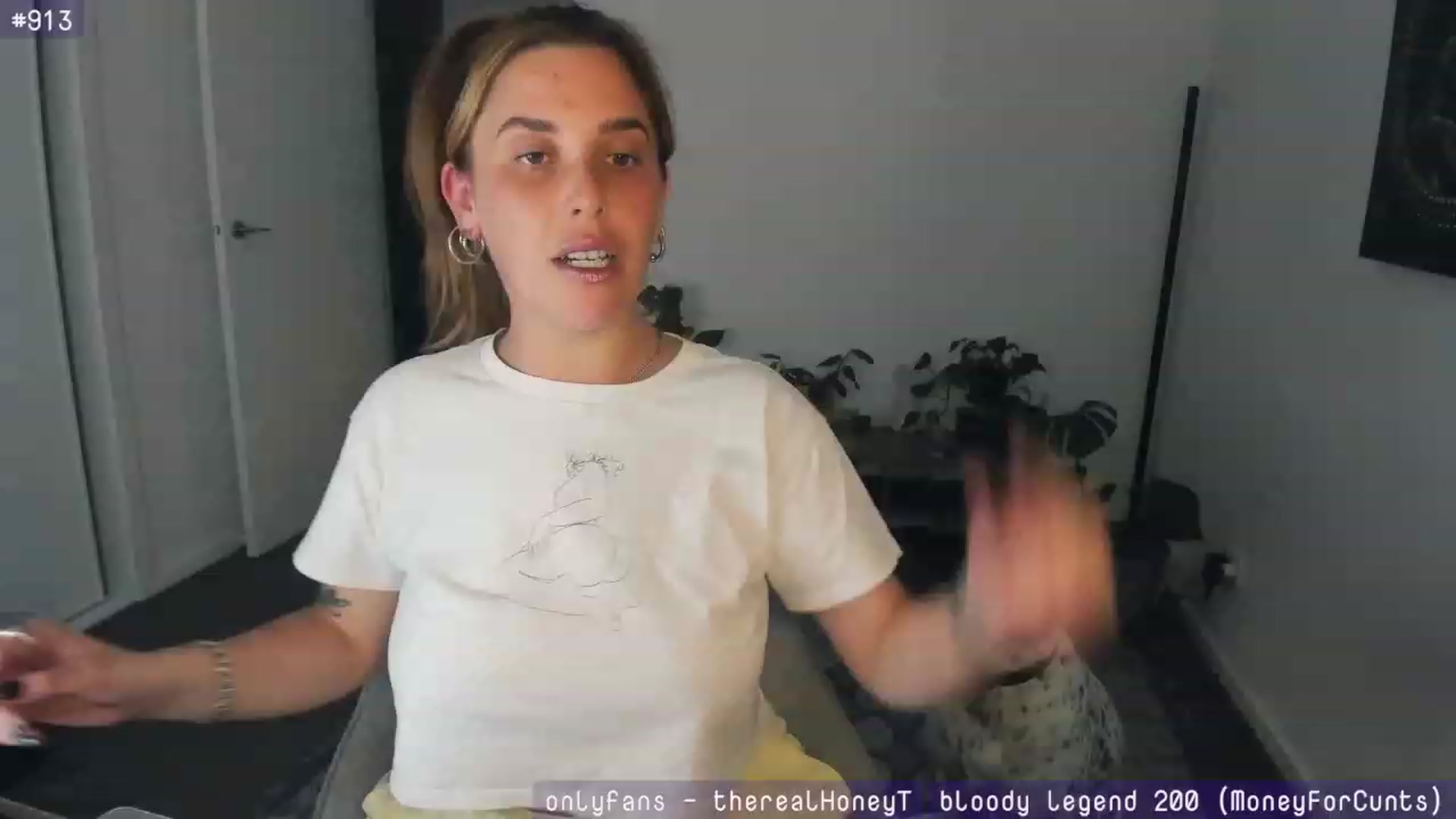Gallery image thumbnail from HoneyTits_'s myfreecams stream on, 08/30/2023, 10:40 image 20 of 20