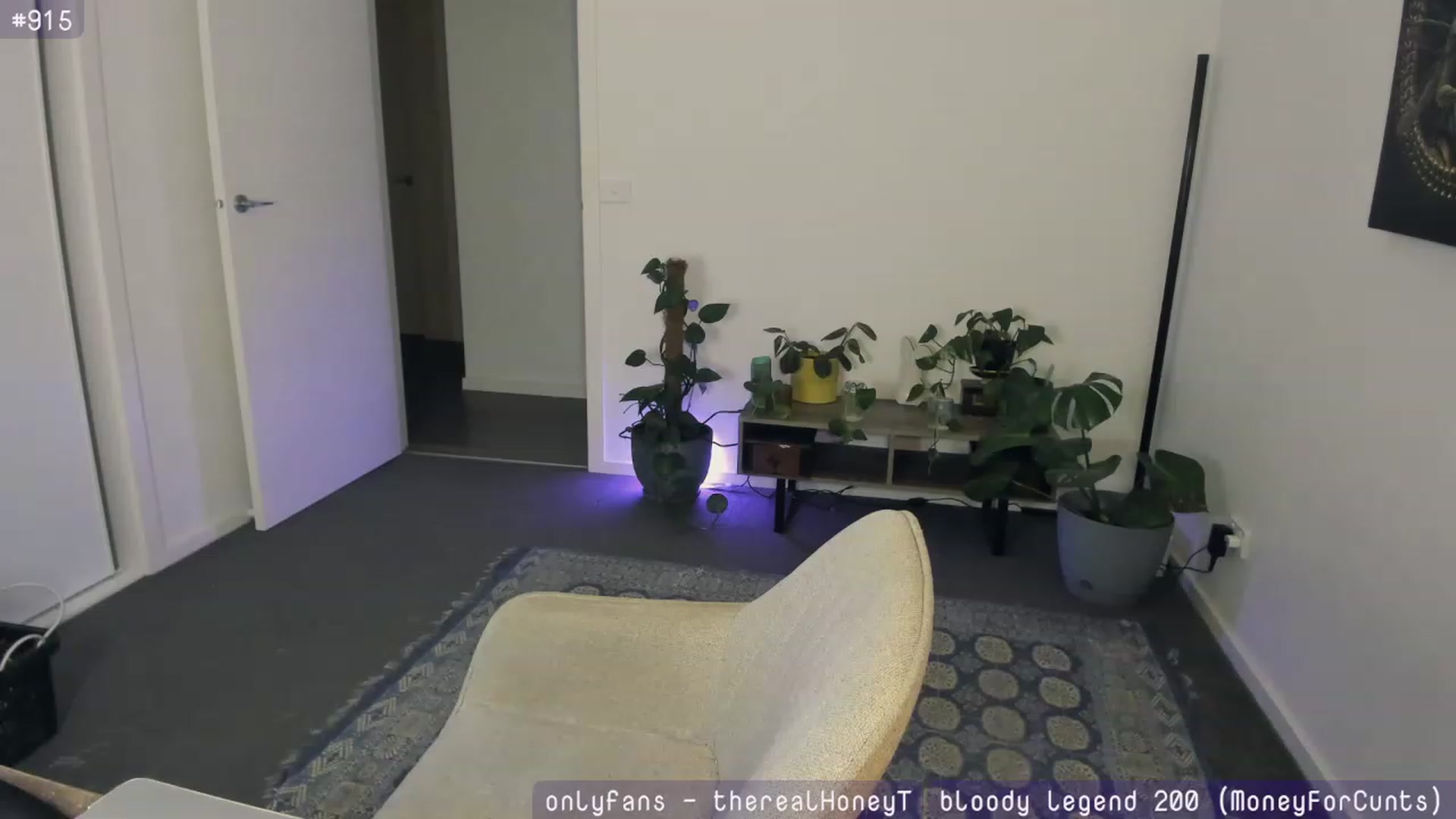 Gallery image thumbnail from HoneyTits_'s myfreecams stream on, 08/30/2023, 10:40 image 14 of 20