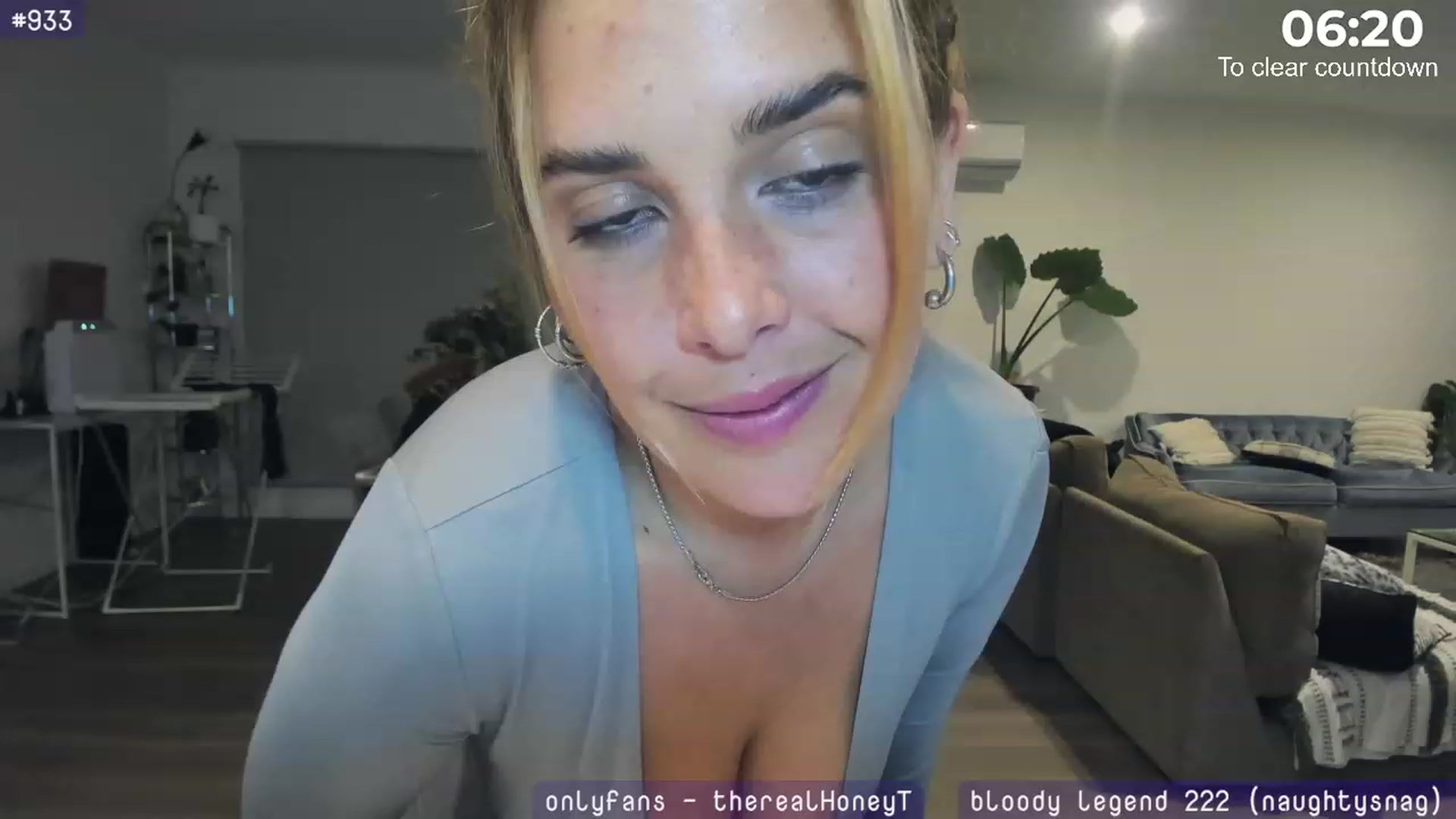 Gallery image thumbnail from HoneyTits_'s myfreecams stream on, 08/31/2023, 11:26 image 16 of 20