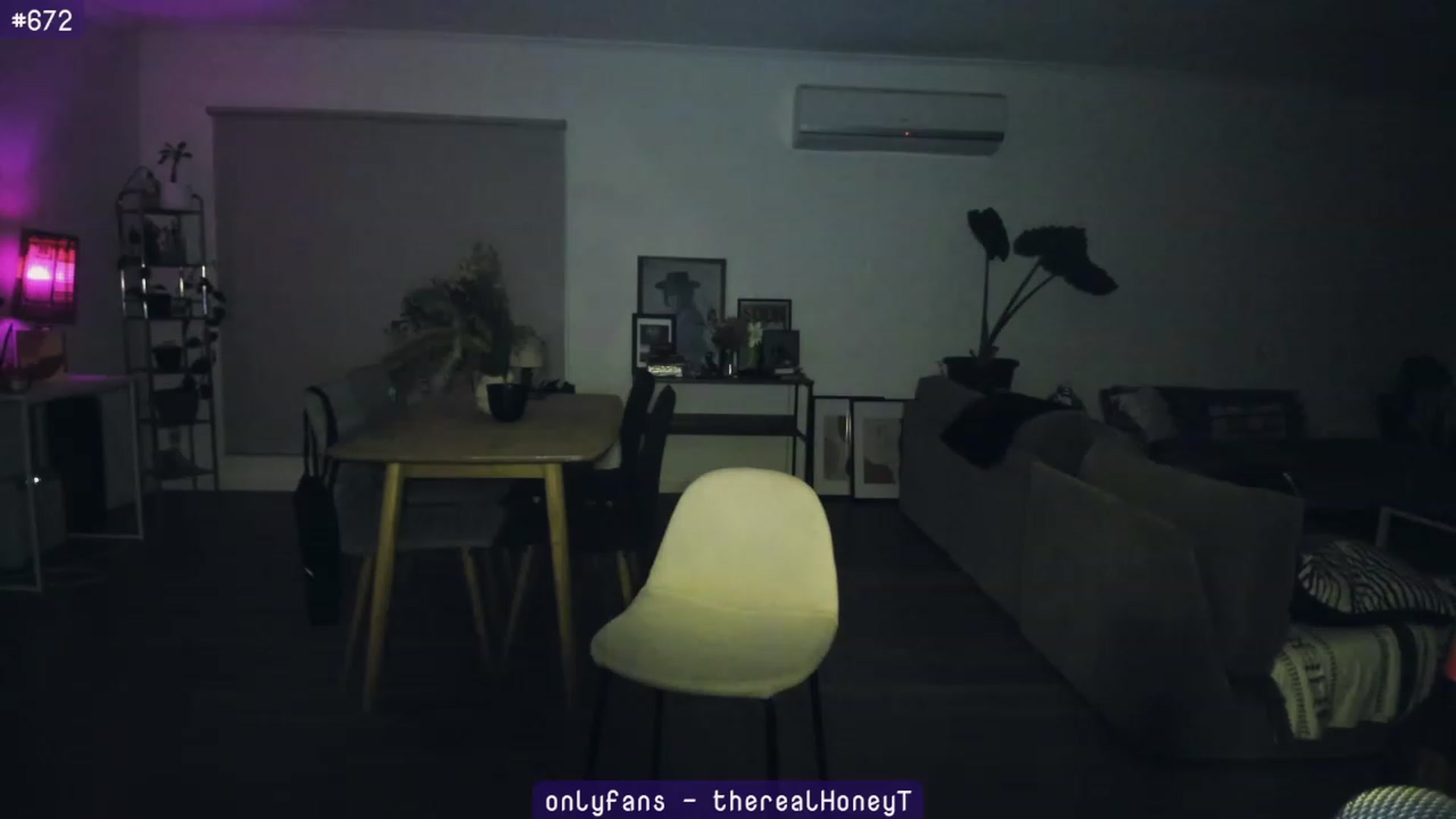Gallery image thumbnail from HoneyTits_'s myfreecams stream on, 09/04/2023, 11:04 image 12 of 20