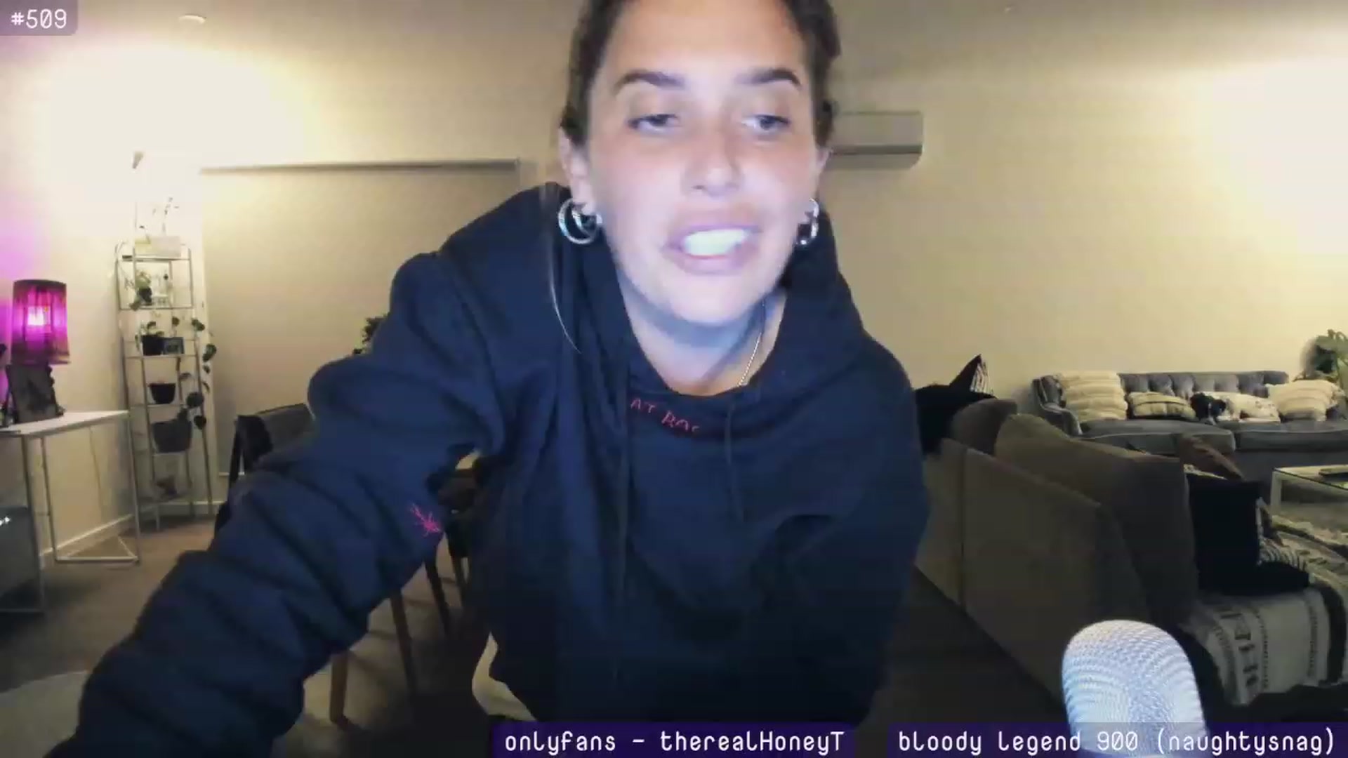 Gallery image thumbnail from HoneyTits_'s myfreecams stream on, 09/08/2023, 13:26 image 15 of 20