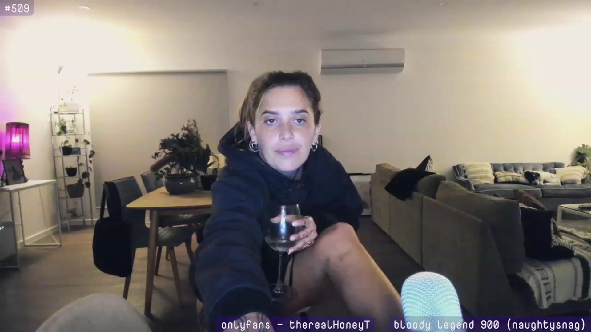 Gallery image thumbnail from HoneyTits_'s myfreecams stream on, 09/08/2023, 13:26 image 10 of 20
