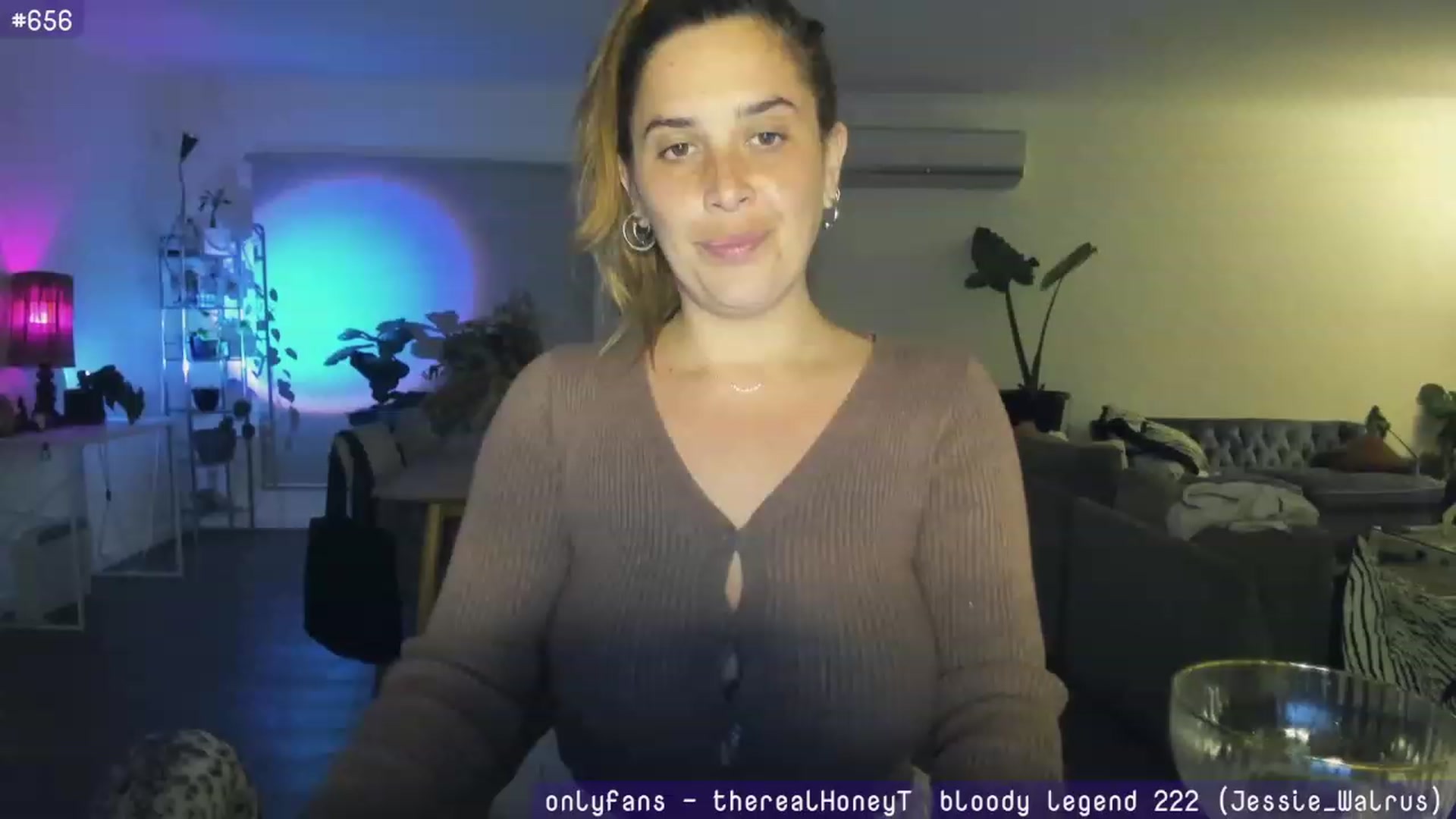 Gallery image thumbnail from HoneyTits_'s myfreecams stream on, 09/18/2023, 08:47 image 18 of 20