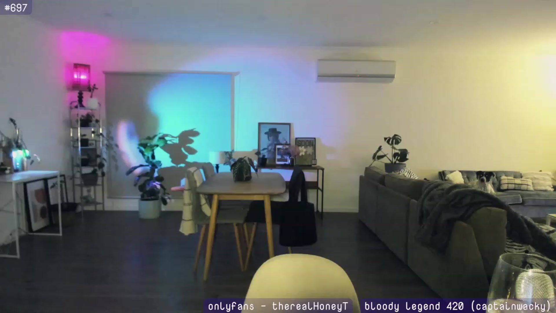 Gallery image thumbnail from HoneyTits_'s myfreecams stream on, 09/28/2023, 10:59 image 6 of 20