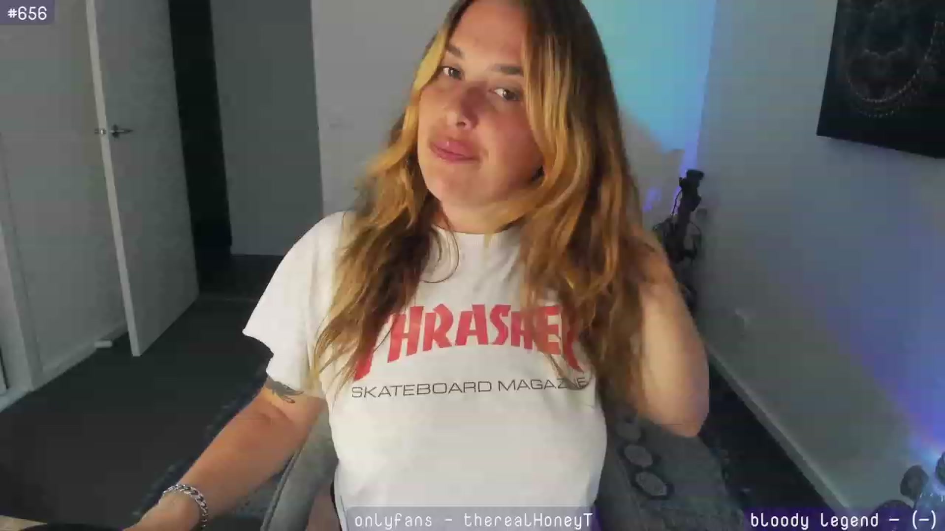 Gallery image thumbnail from HoneyTits_'s myfreecams stream on, 11/08/2023, 09:11 image 4 of 20