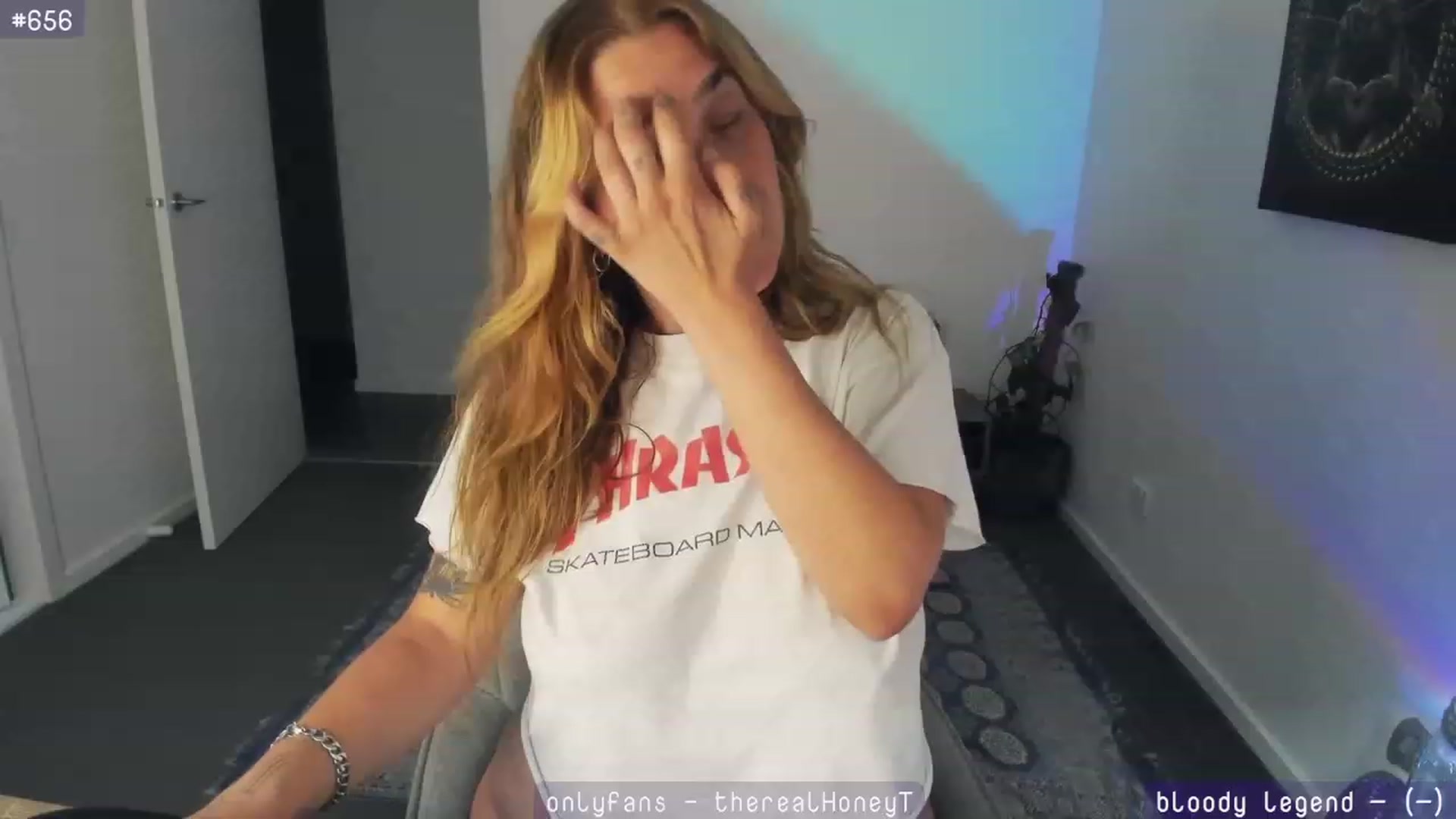 Gallery image thumbnail from HoneyTits_'s myfreecams stream on, 11/08/2023, 09:11 image 1 of 20
