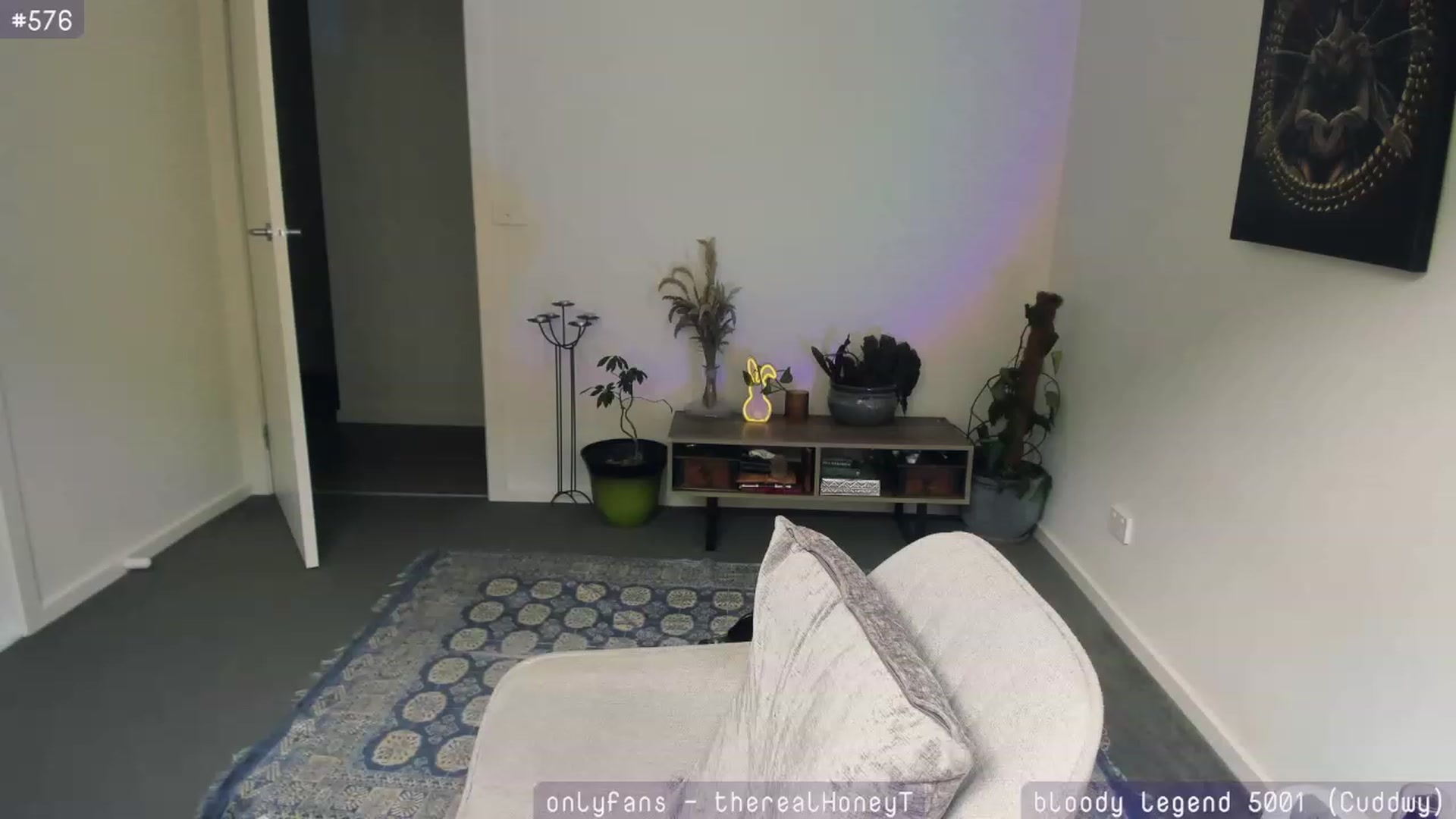 Gallery image thumbnail from HoneyTits_'s myfreecams stream on, 11/12/2023, 08:34 image 12 of 20
