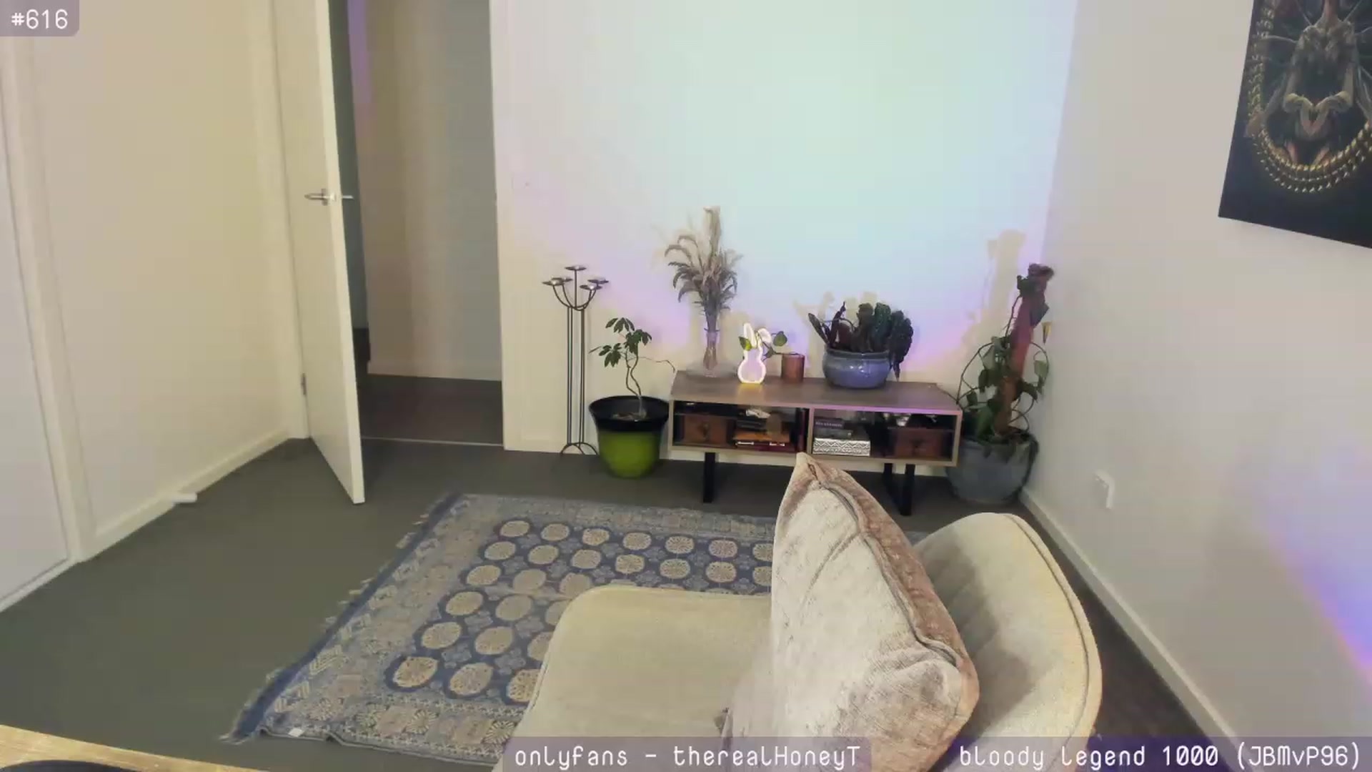 Gallery image thumbnail from HoneyTits_'s myfreecams stream on, 11/14/2023, 09:48 image 14 of 20