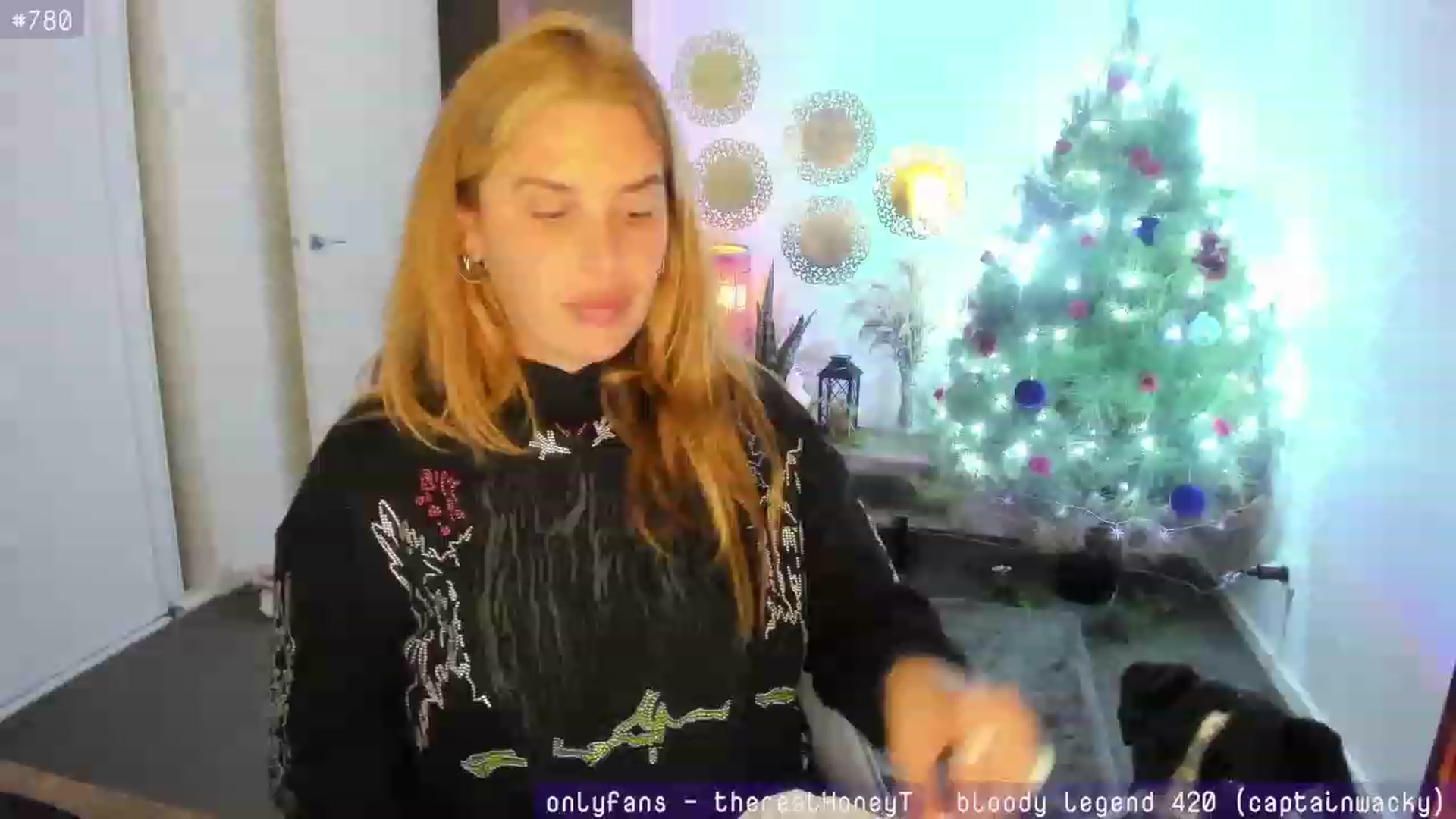 Gallery image thumbnail from HoneyTits_'s myfreecams stream on, 12/18/2023, 09:29 image 20 of 20