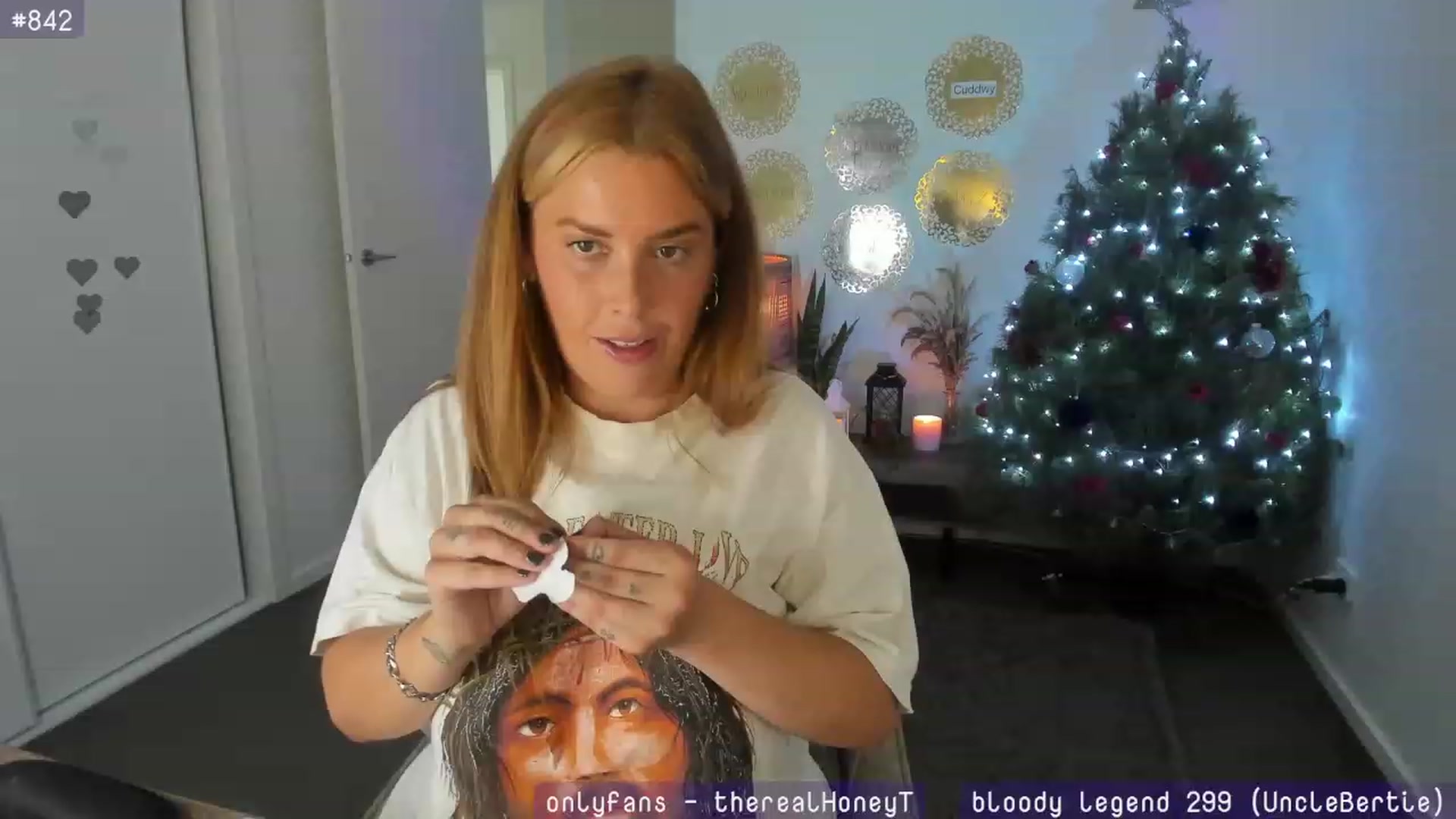 Gallery image thumbnail from HoneyTits_'s myfreecams stream on, 12/26/2023, 05:57 image 8 of 20