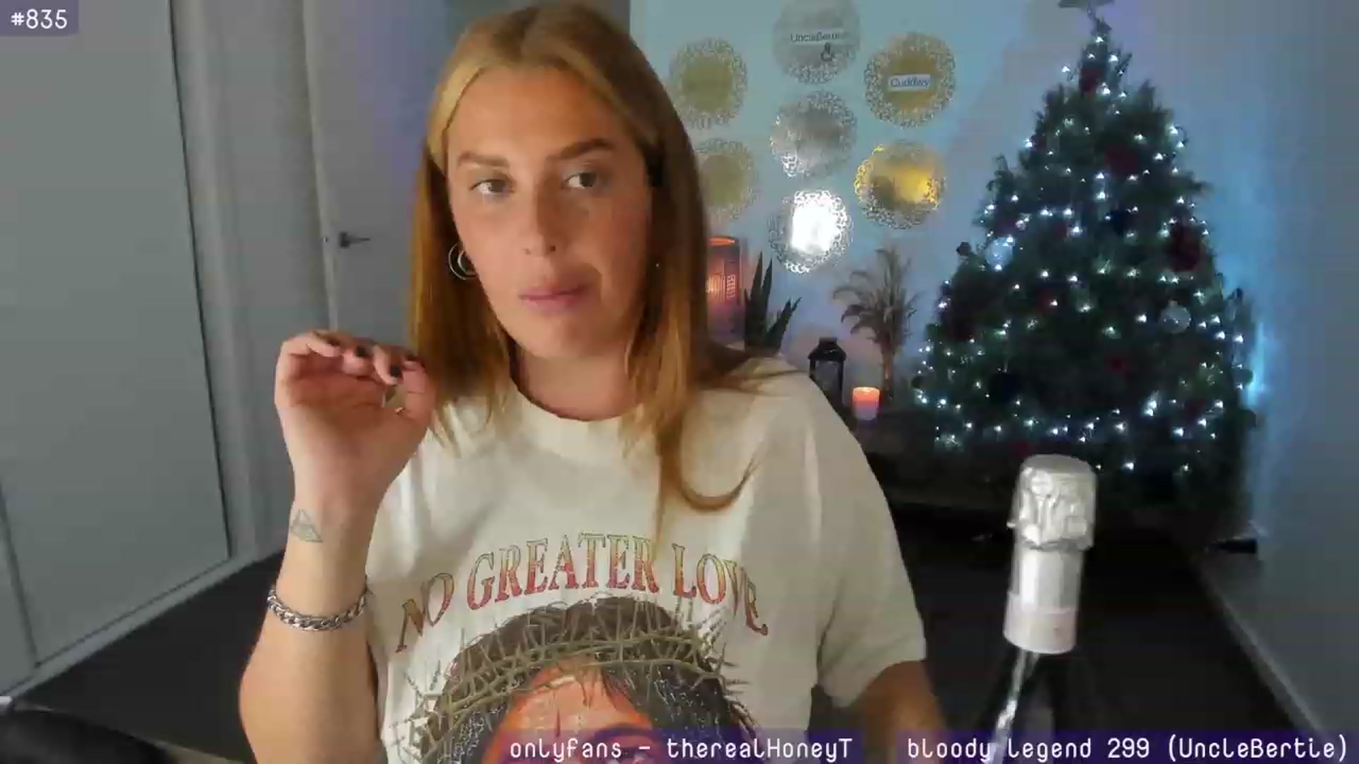 Gallery image thumbnail from HoneyTits_'s myfreecams stream on, 12/26/2023, 07:57 image 1 of 20