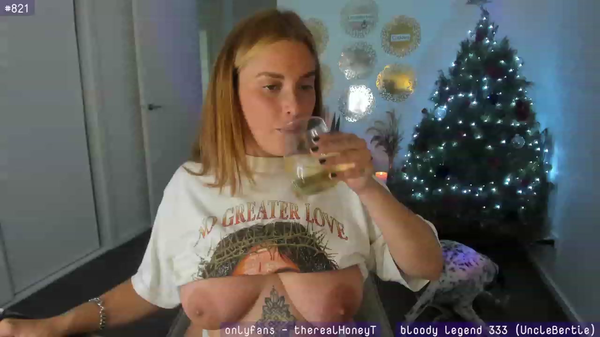 Gallery image thumbnail from HoneyTits_'s myfreecams stream on, 12/26/2023, 07:57 image 2 of 20