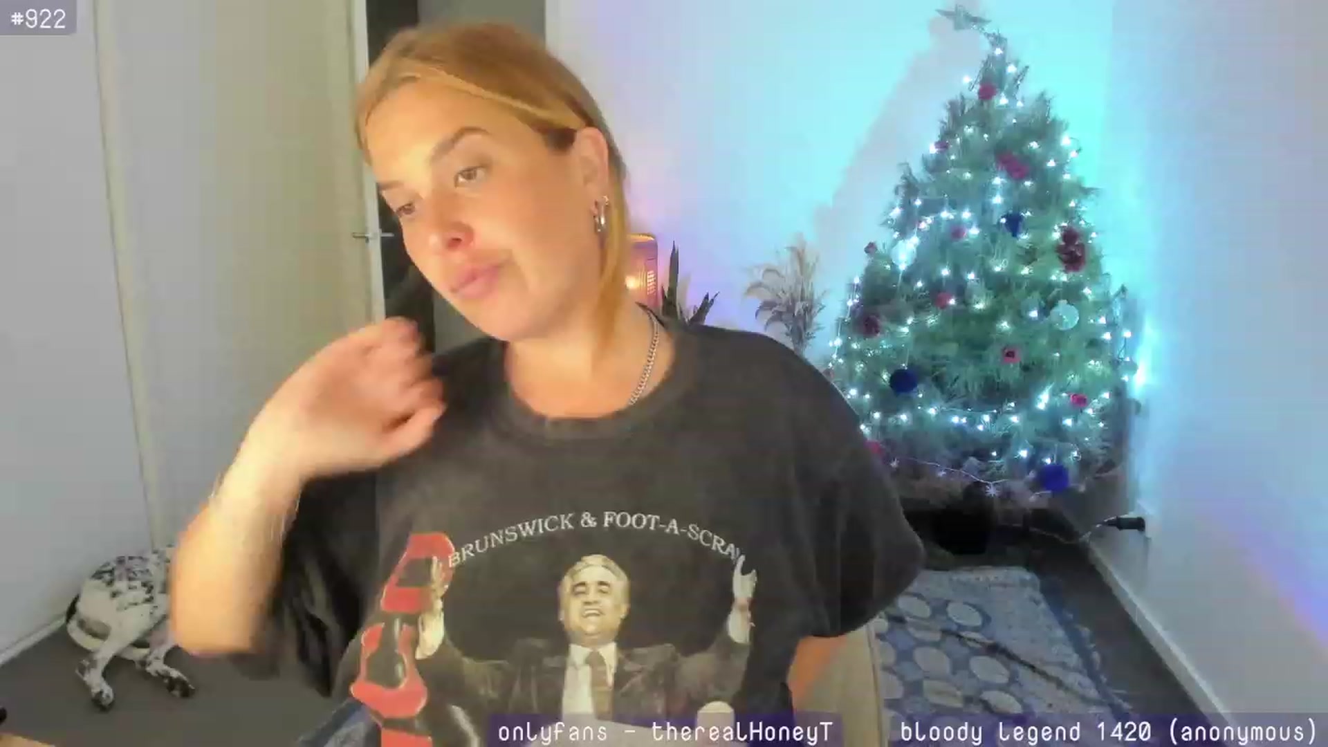 Gallery image thumbnail from HoneyTits_'s myfreecams stream on, 01/07/2024, 07:01 image 8 of 20