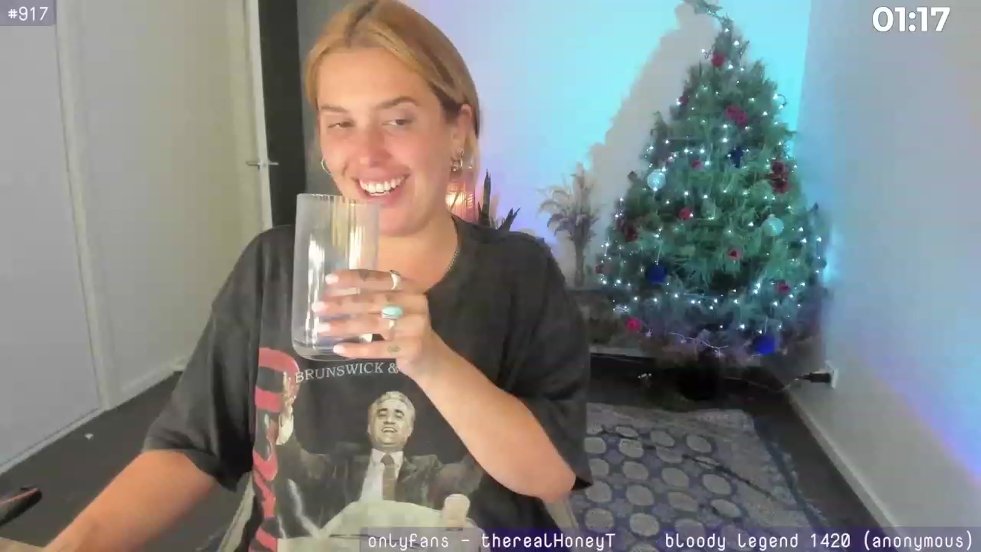 Gallery image thumbnail from HoneyTits_'s myfreecams stream on, 01/07/2024, 07:01 image 19 of 20