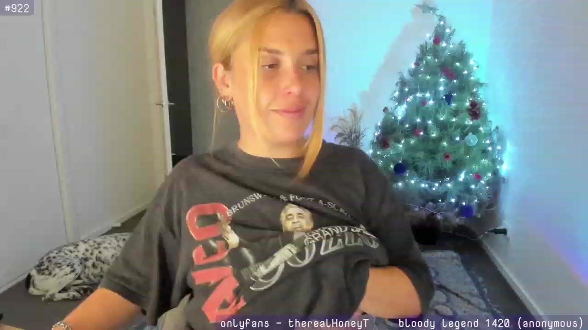 Gallery image thumbnail from HoneyTits_'s myfreecams stream on, 01/07/2024, 07:01 image 5 of 20