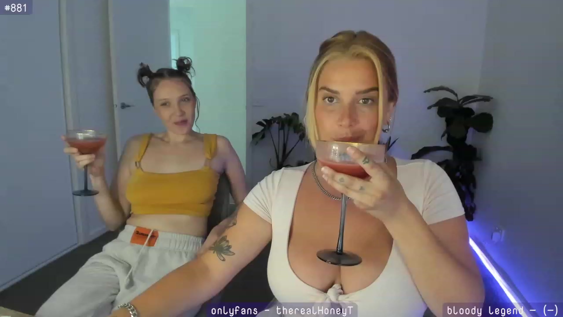 Gallery image thumbnail from HoneyTits_'s myfreecams stream on, 01/21/2024, 09:36 image 1 of 20