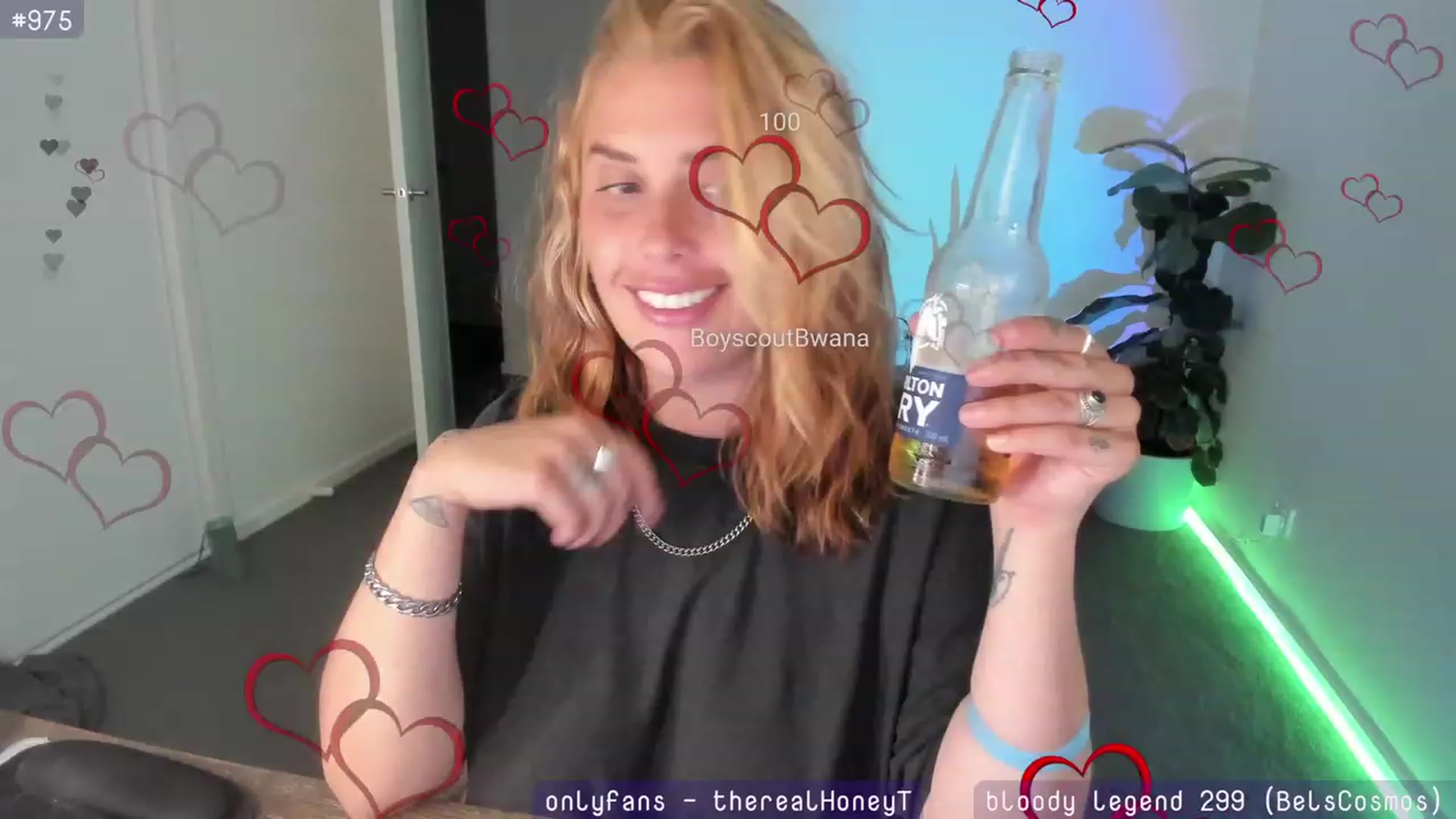 Gallery image thumbnail from HoneyTits_'s myfreecams stream on, 01/25/2024, 08:59 image 8 of 20