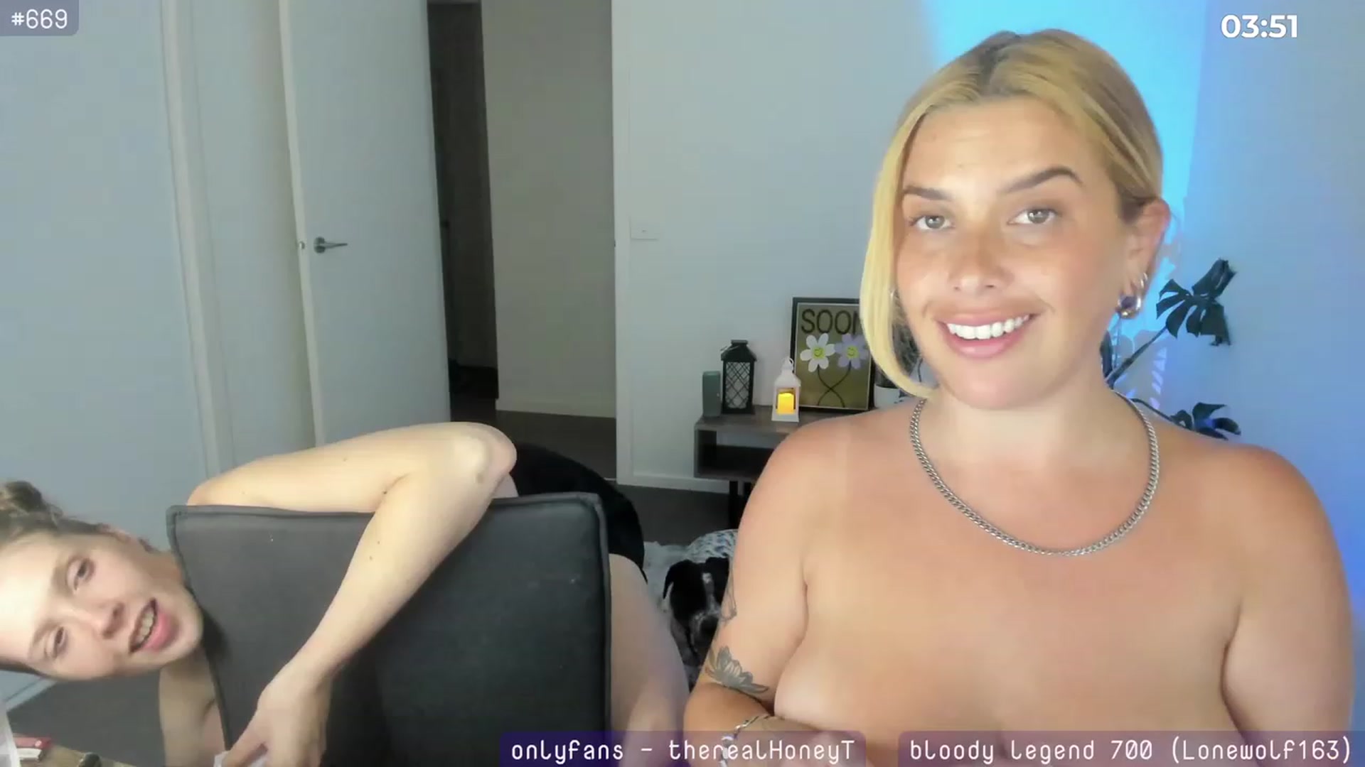 Gallery image thumbnail from HoneyTits_'s myfreecams stream on, 02/08/2024, 11:03 image 6 of 20