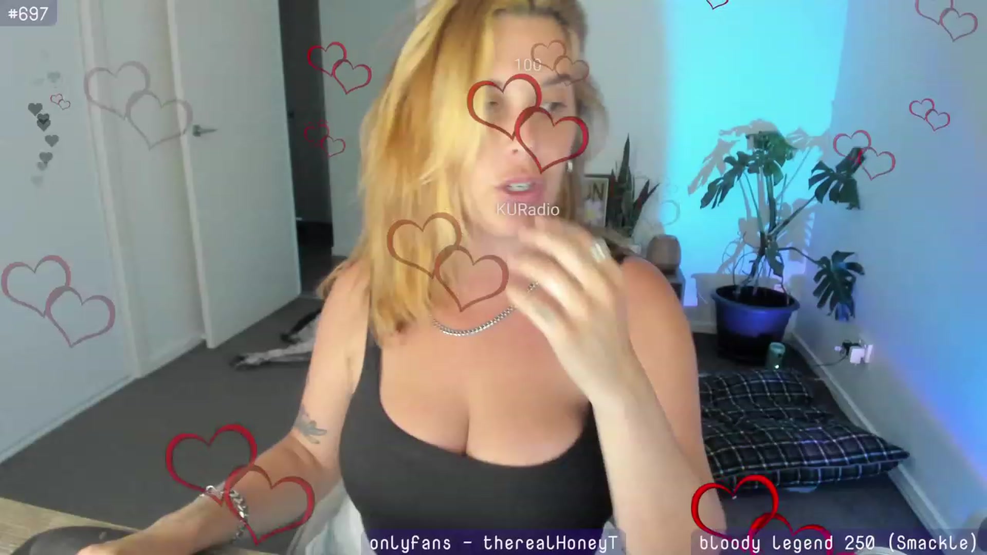 Gallery image thumbnail from HoneyTits_'s myfreecams stream on, 02/11/2024, 08:07 image 19 of 20