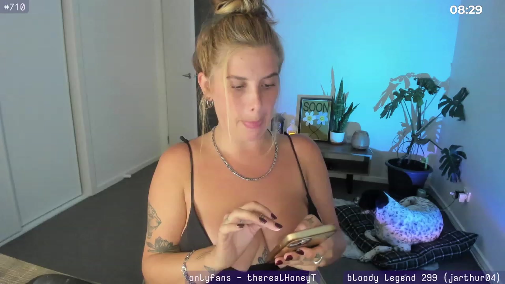 Gallery image thumbnail from HoneyTits_'s myfreecams stream on, 02/23/2024, 10:42 image 8 of 20