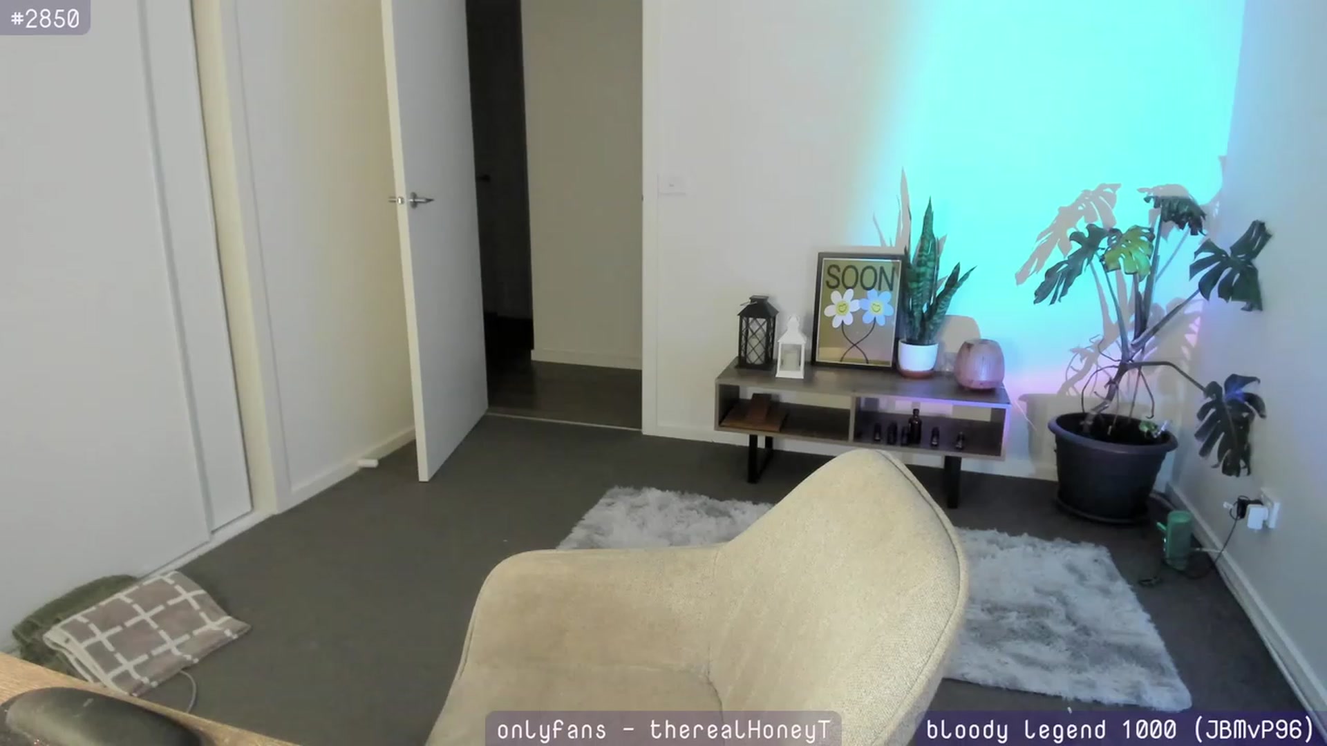 Gallery image thumbnail from HoneyTits_'s myfreecams stream on, 03/07/2024, 09:48 image 14 of 20