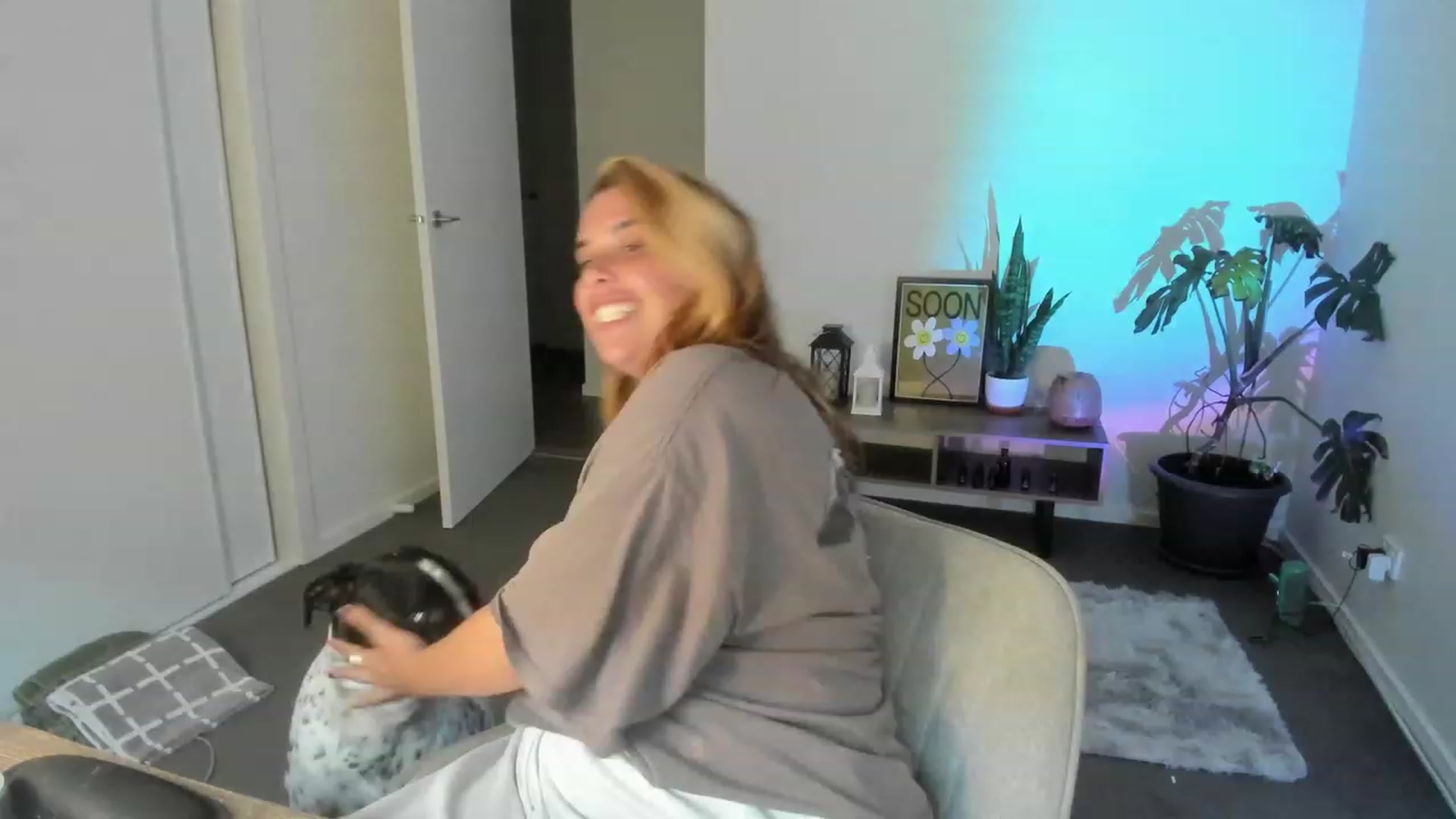 Gallery image thumbnail from HoneyTits_'s myfreecams stream on, 03/07/2024, 09:48 image 7 of 20