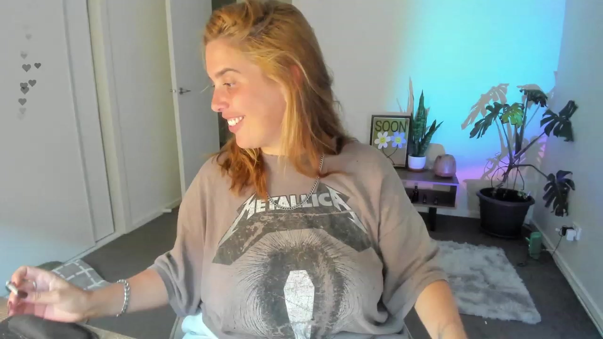 Gallery image thumbnail from HoneyTits_'s myfreecams stream on, 03/07/2024, 09:48 image 3 of 20