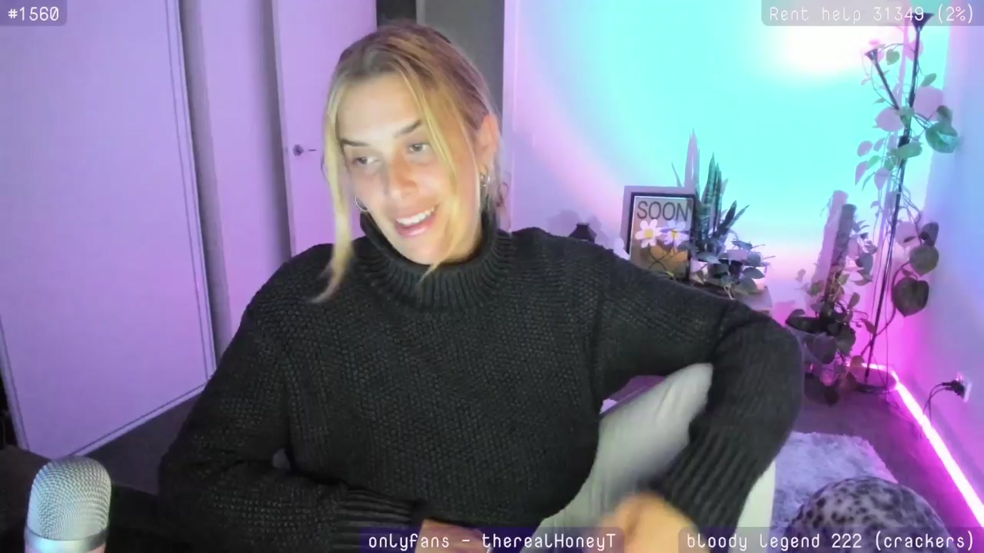 Gallery image thumbnail from HoneyTits_'s myfreecams stream on, 04/10/2024, 09:20 image 8 of 20